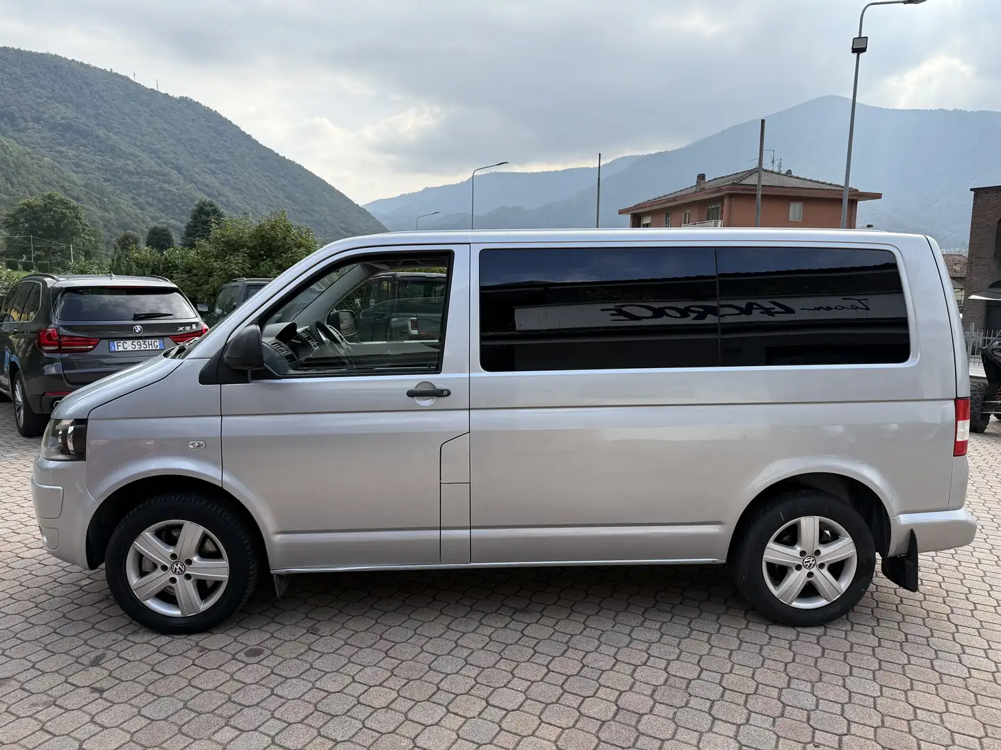 Volkswagen T5 Multivan 2.0 bitdi Highline 180cv - 2