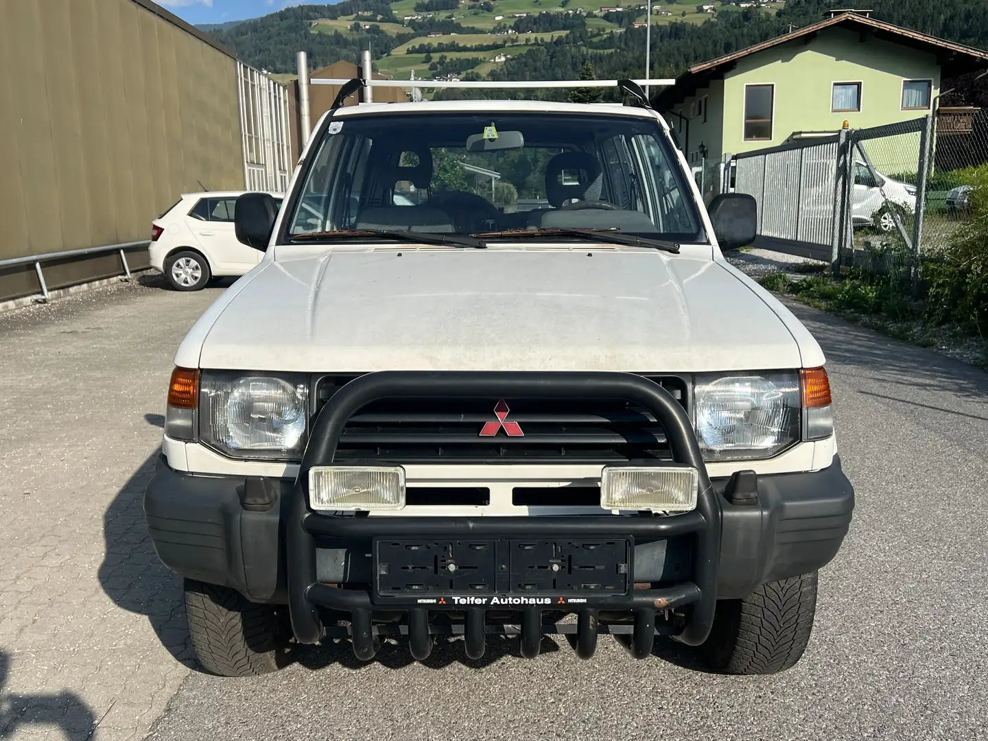 Mitsubishi Pajero Pajero MT 2,5 GLX TD Weiß - 2