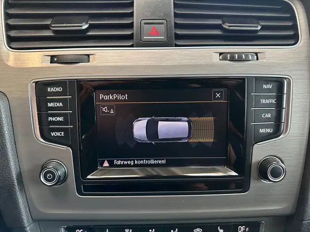 Volkswagen Golf view 15