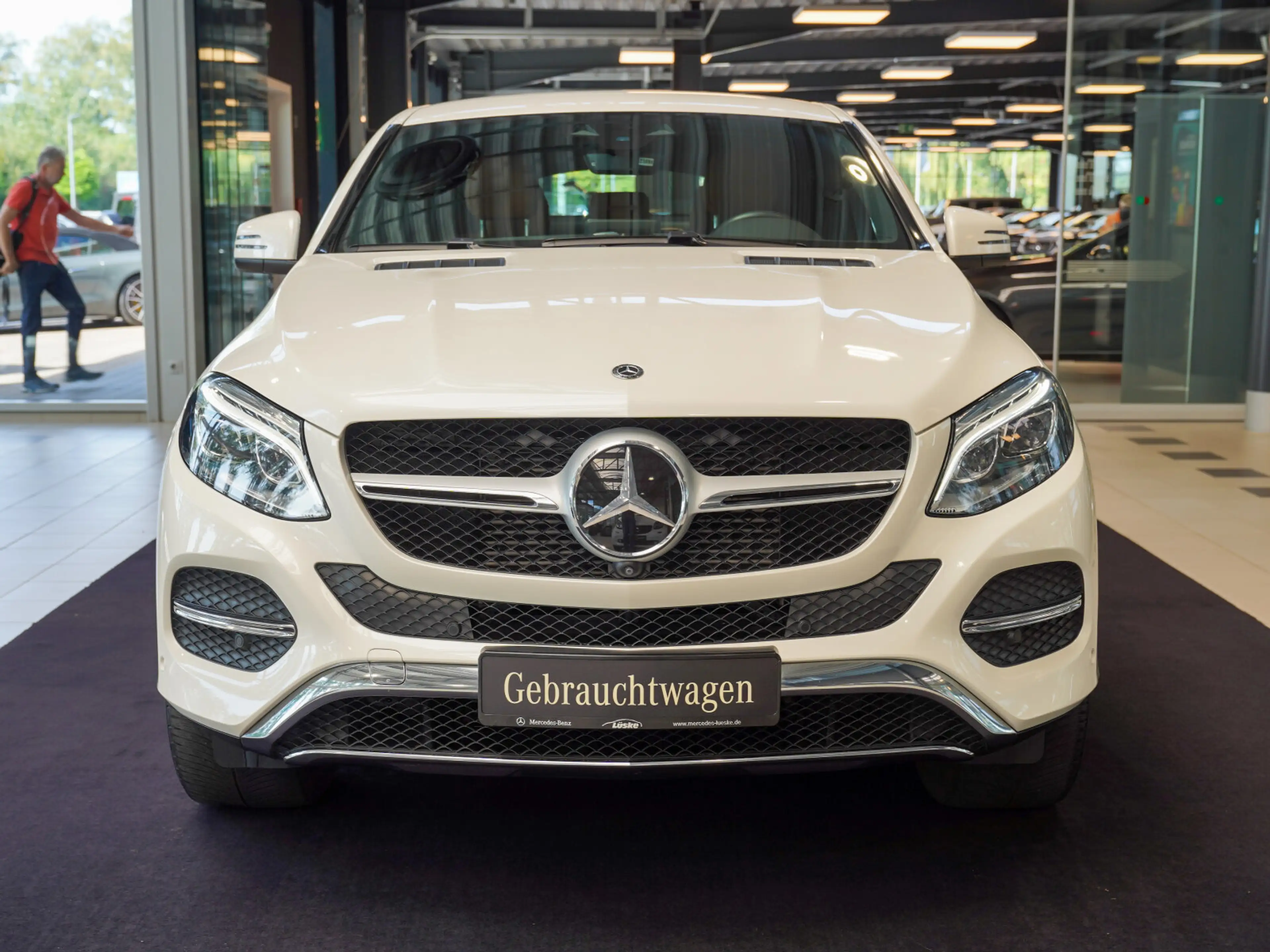 Mercedes-Benz GLE 350 GLE 350 d 4M Coupé sattelbraun ACTIVE CURVE AHK — photo 9