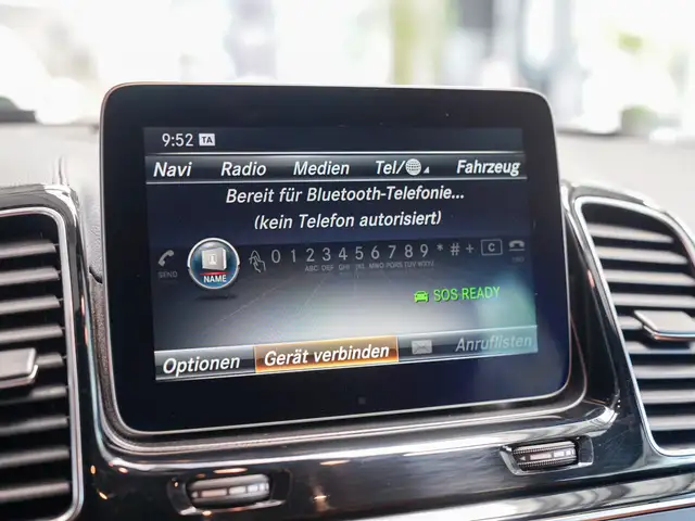 Mercedes-Benz Gle view 23