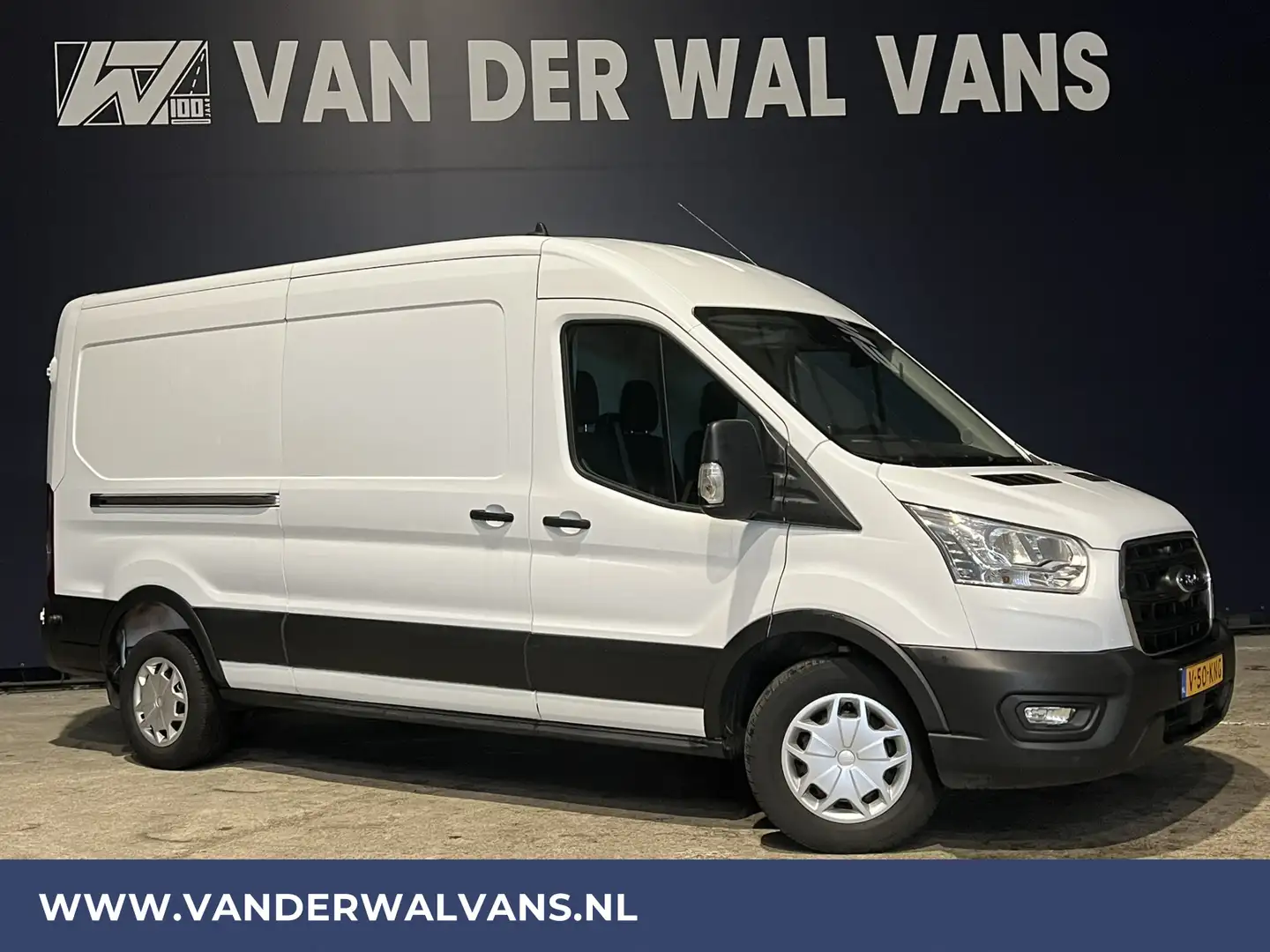 Ford Transit 2.0 TDCI 131pk L3H2 Euro6 # Airco | Camera | Navig Bianco - 1
