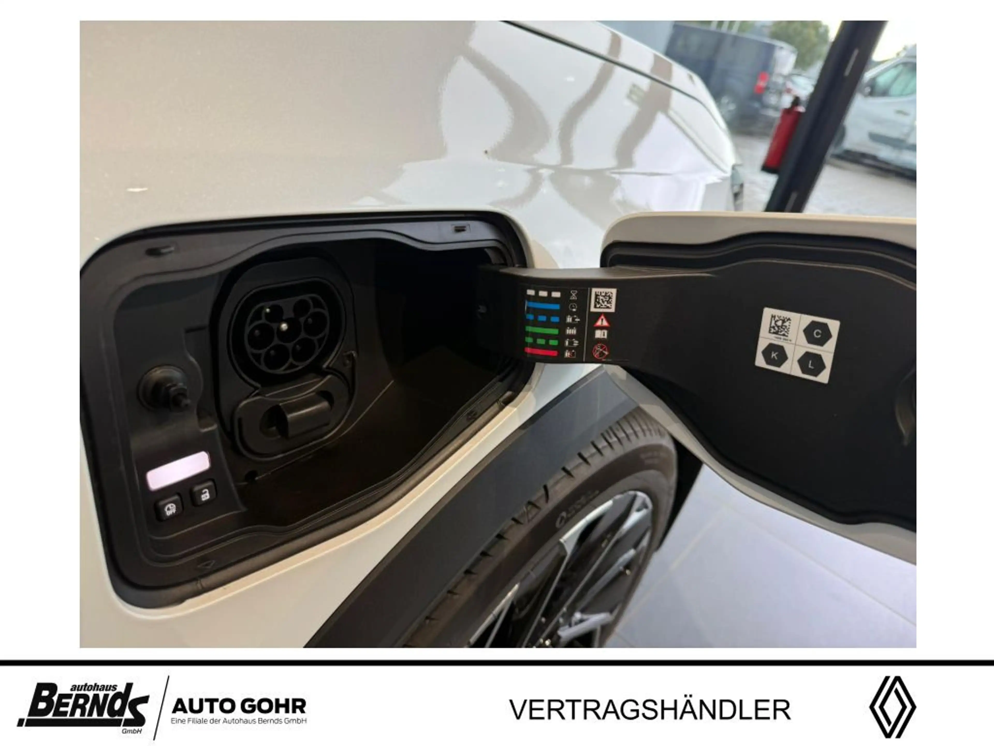 Renault Scenic Scenic E-Tech 220 Long Range Esprit Alpine 22KW — photo 8