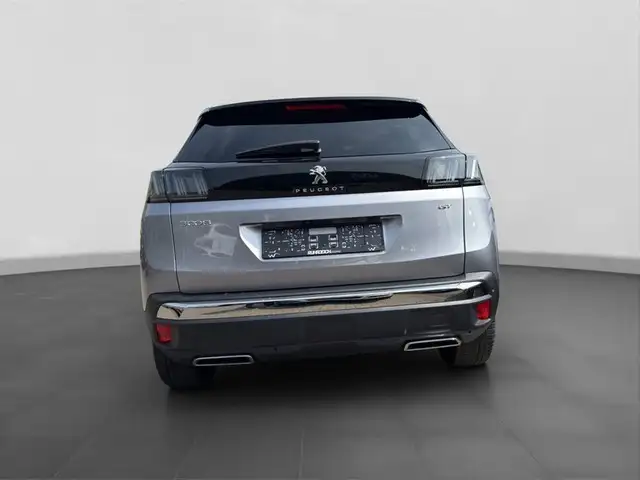 Peugeot 3008 view 4
