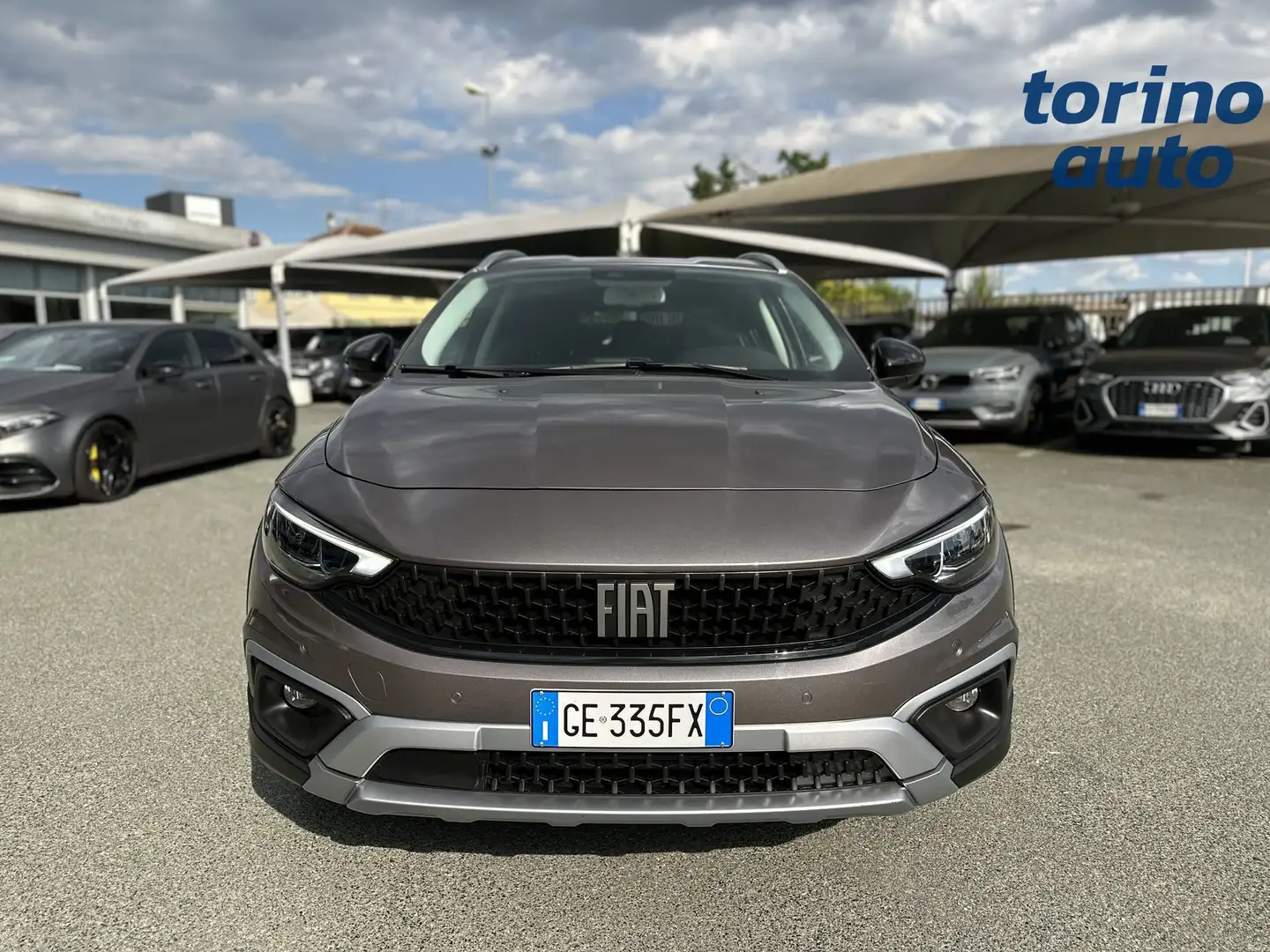 Fiat Tipo 1.0 5 porte Cross + GPL Gris - 2