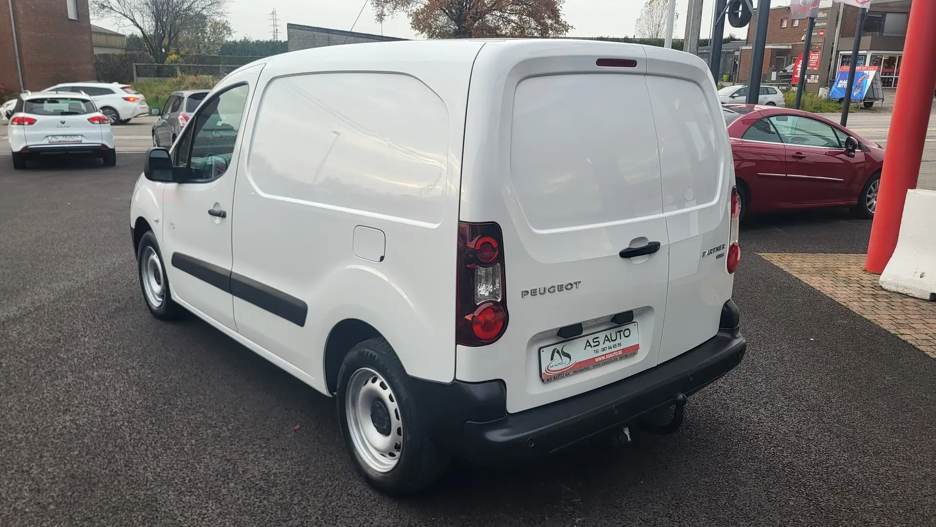 Peugeot Partner Utilitaire 1.6 HDi 75cv FAP Blanc - 2