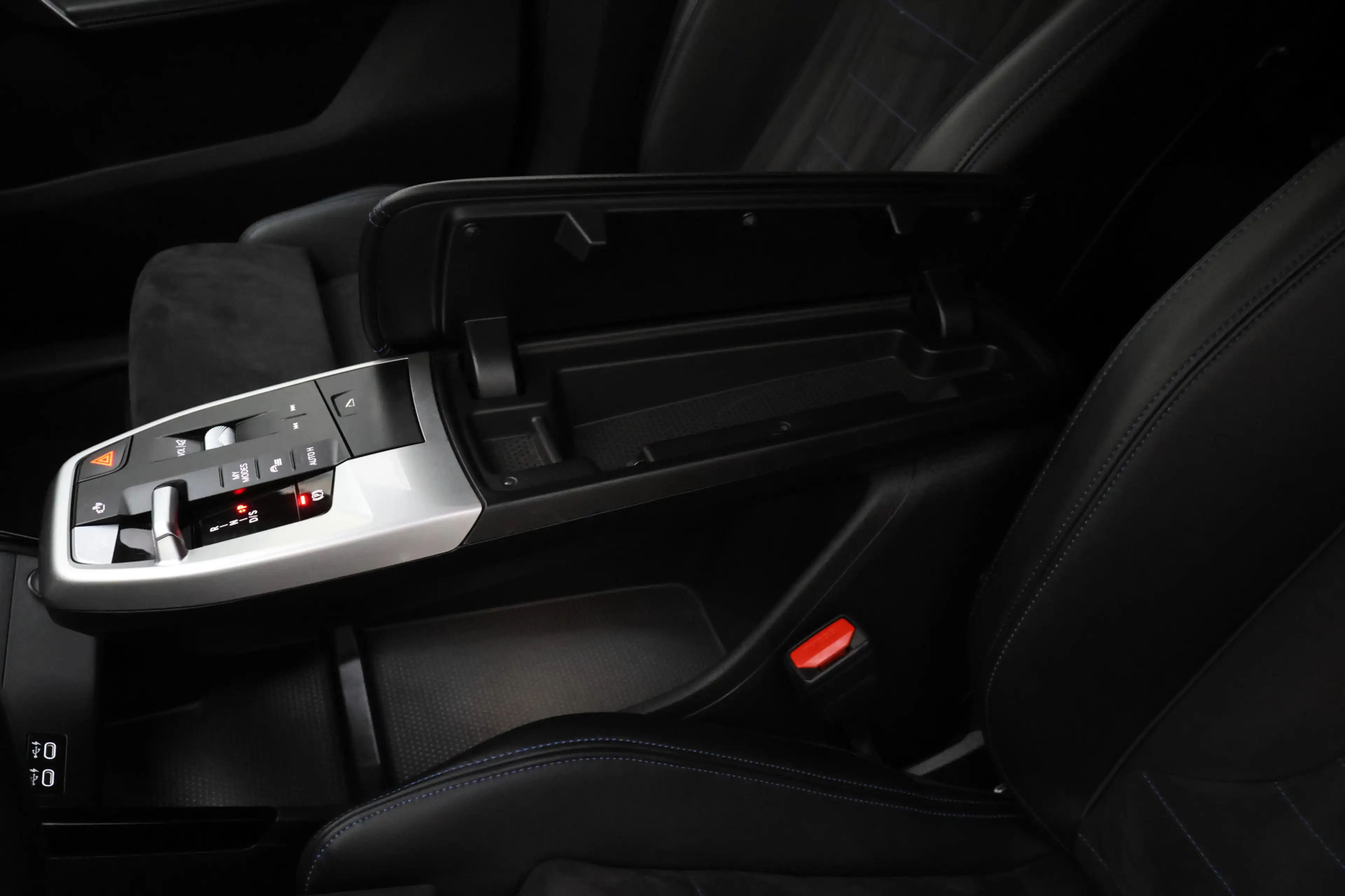 BMW X2 20iA M-SPORT Edition FULL LED | HARMAN KARDON | ME — photo 29