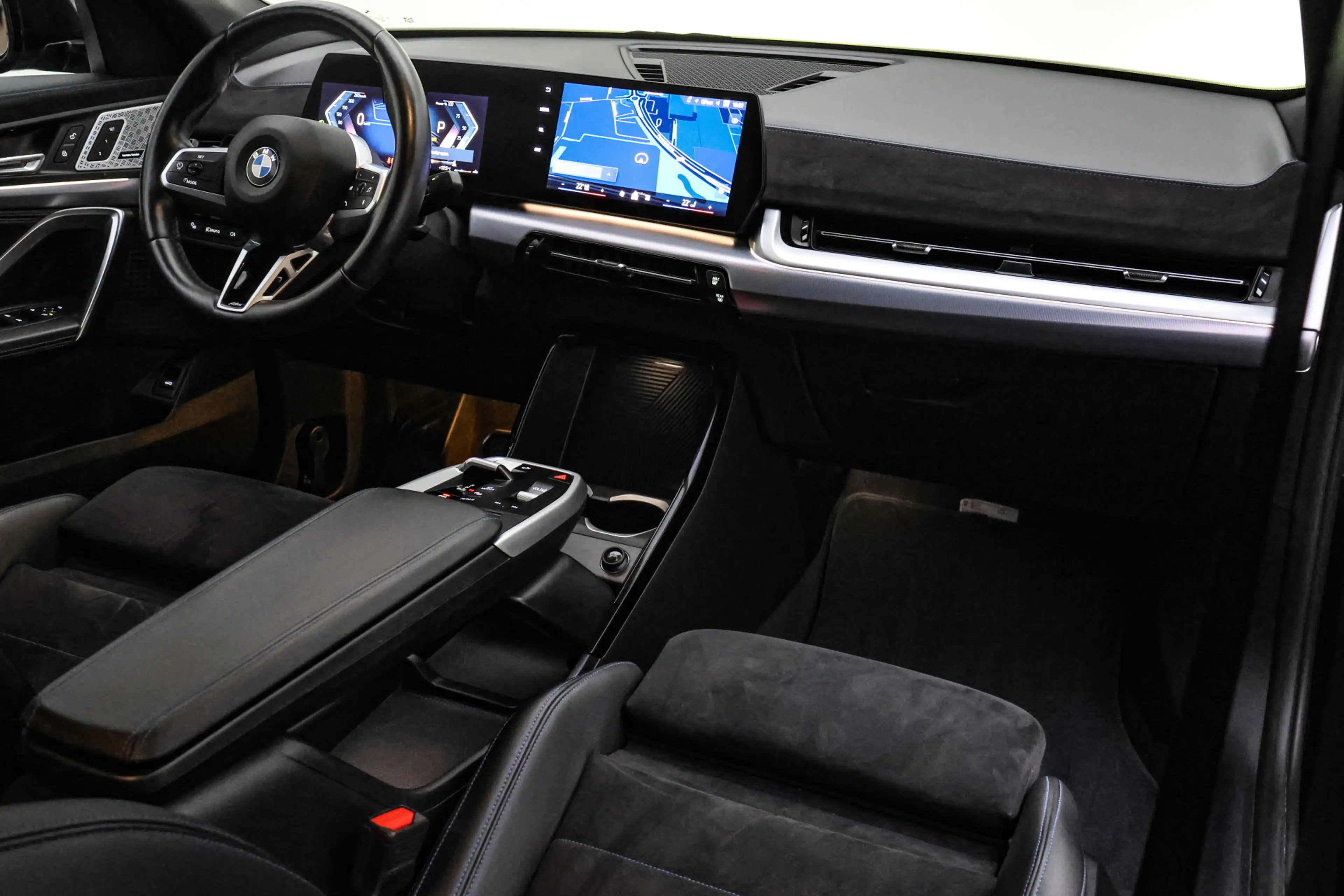 BMW X2 20iA M-SPORT Edition FULL LED | HARMAN KARDON | ME — photo 23