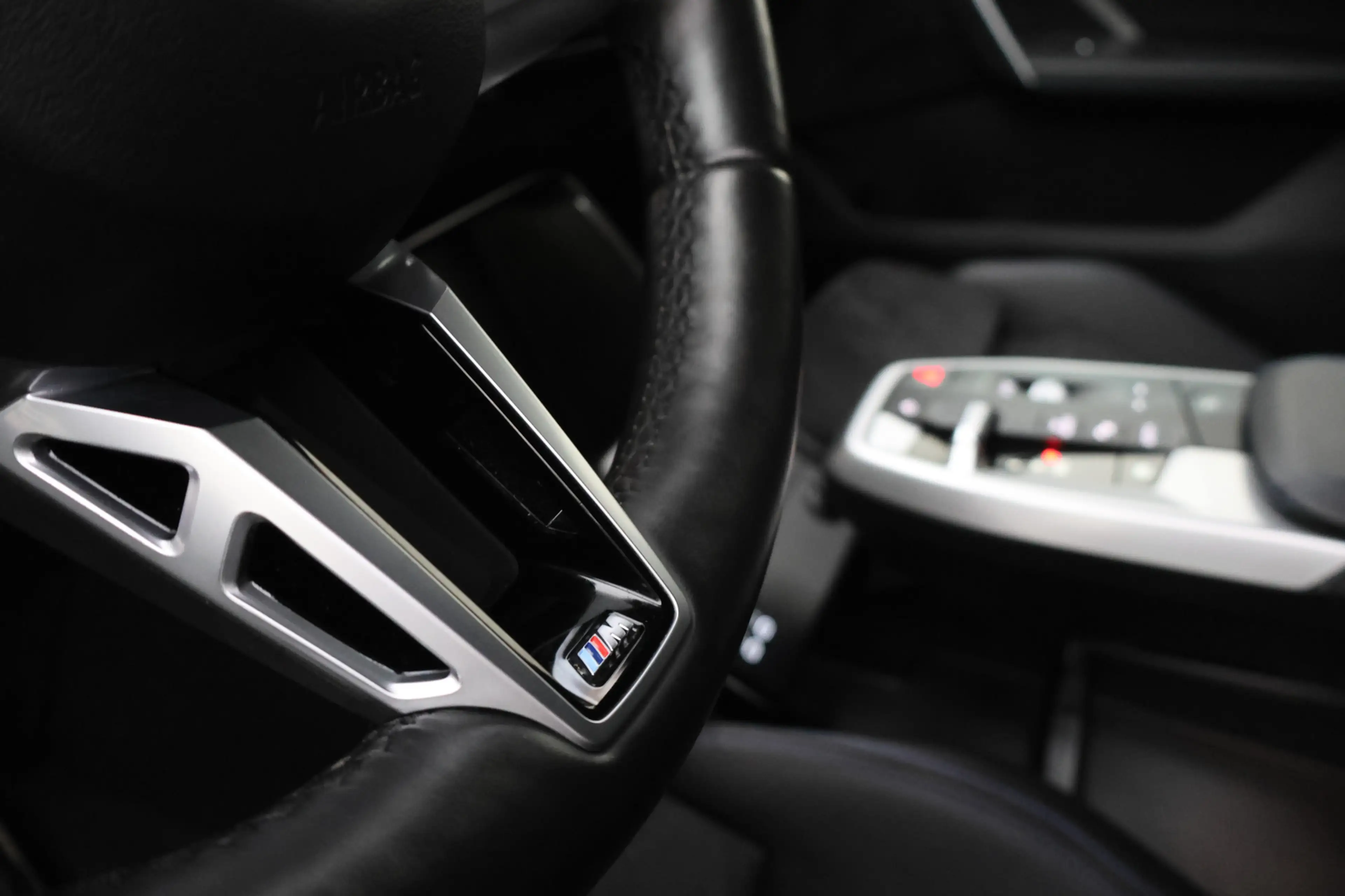 BMW X2 20iA M-SPORT Edition FULL LED | HARMAN KARDON | ME — photo 24