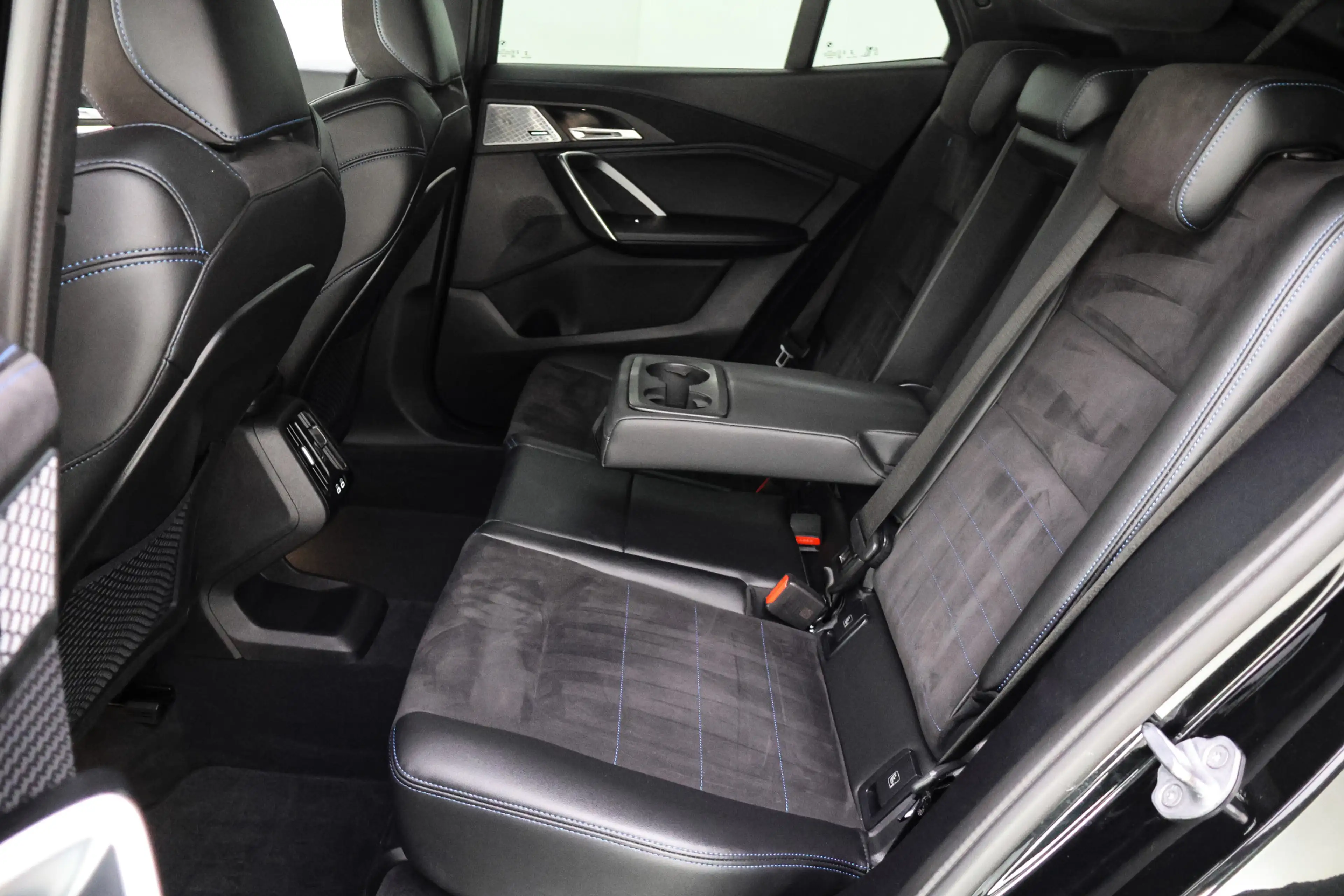 BMW X2 20iA M-SPORT Edition FULL LED | HARMAN KARDON | ME — photo 12