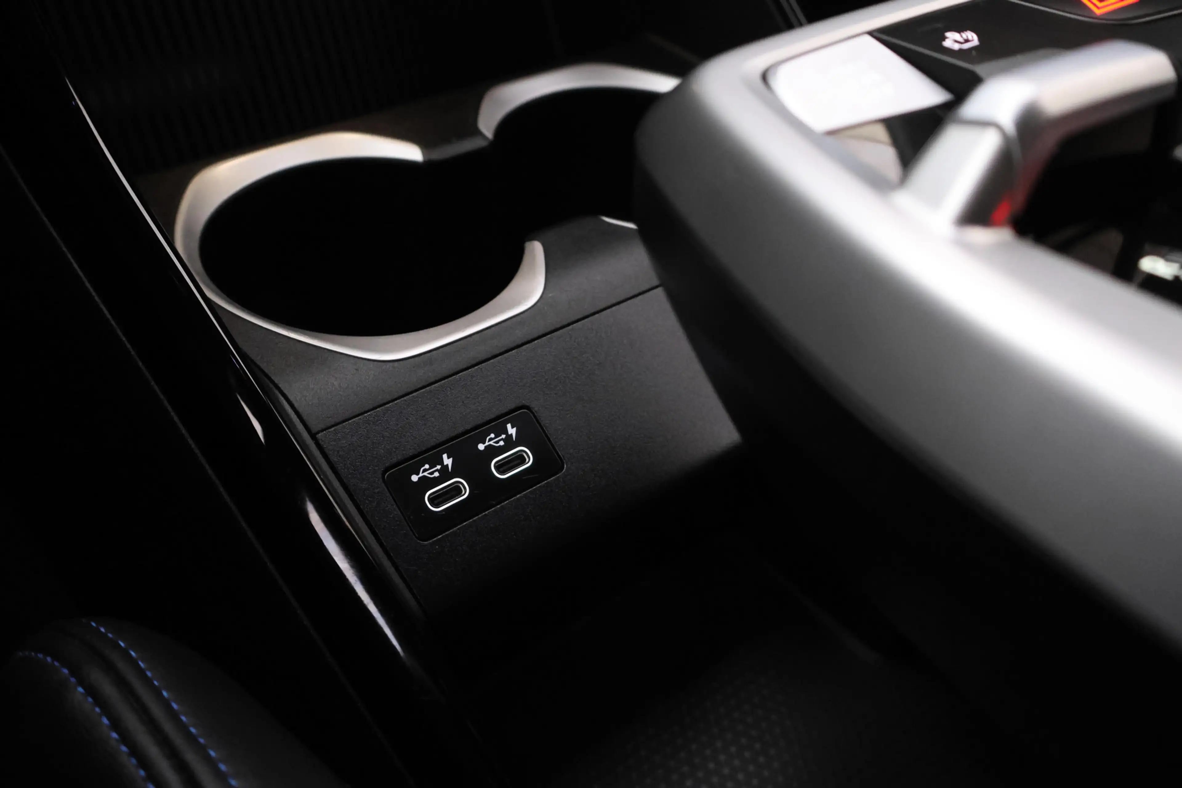 BMW X2 20iA M-SPORT Edition FULL LED | HARMAN KARDON | ME — photo 22