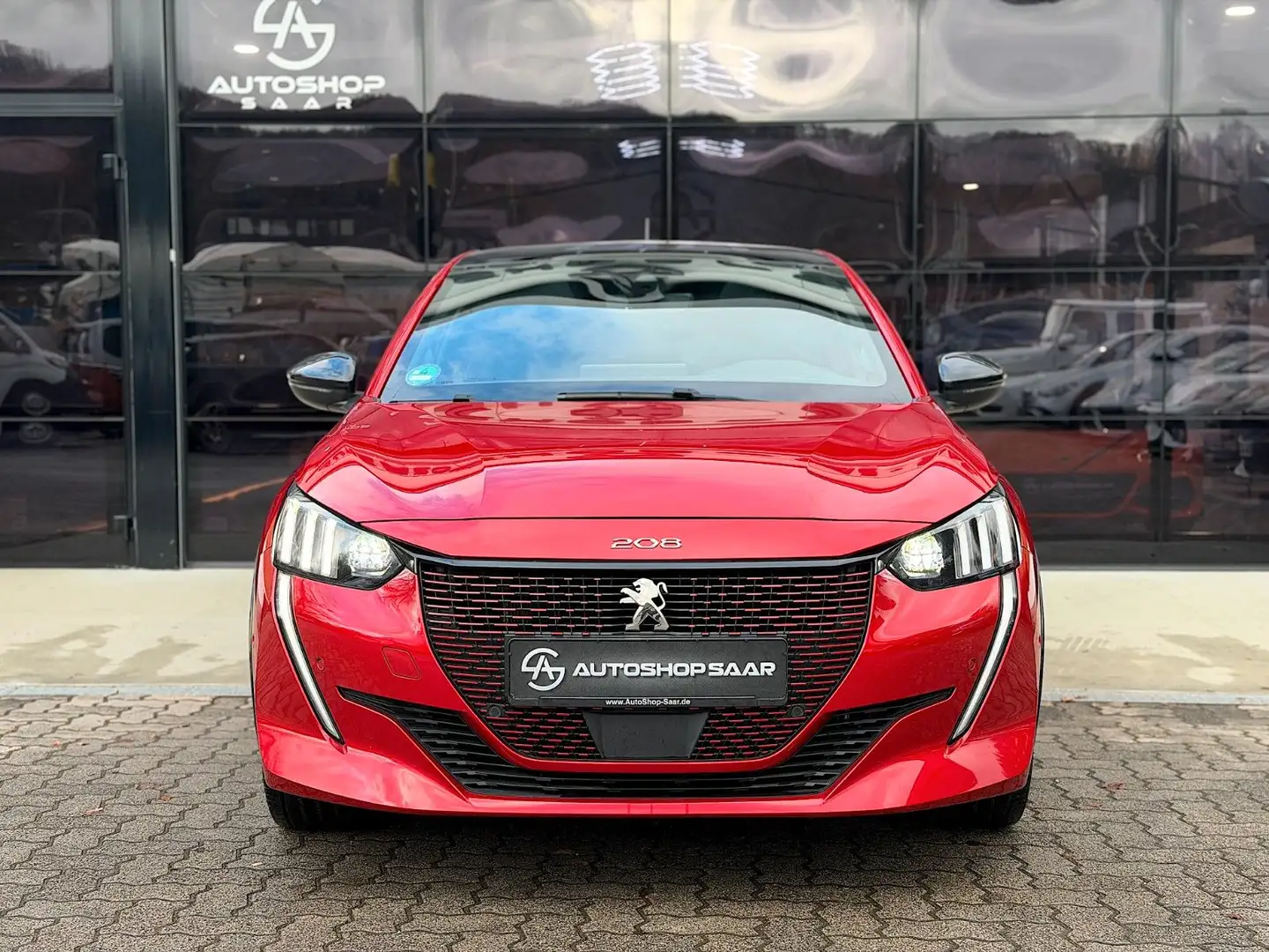 Peugeot 208 e- GT Pack ALCANTARA/PANORAMA/CAM Rot - 2