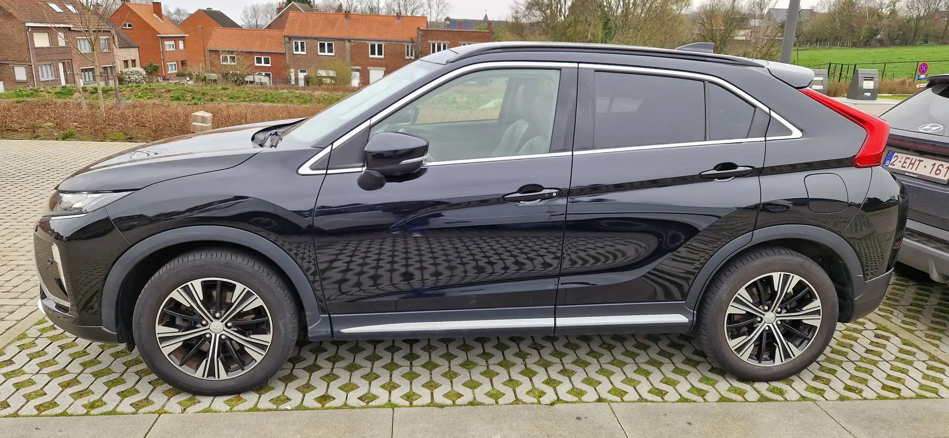 Mitsubishi Eclipse Cross 1.5T 2WD Instyle Noir - 1