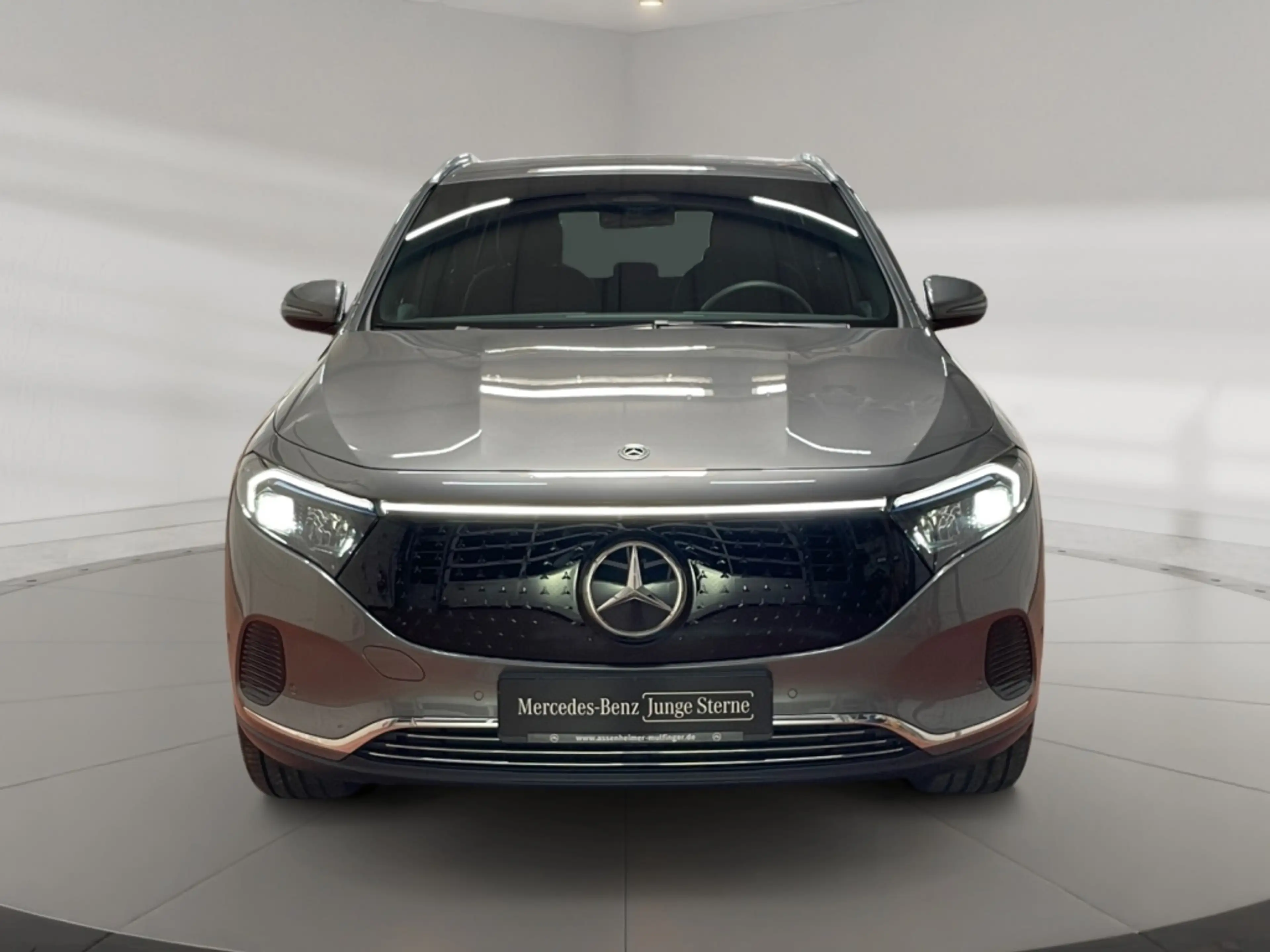 Mercedes-Benz EQA 250 + Progressive MBUX+Progressive+Wide+Cam — photo 7
