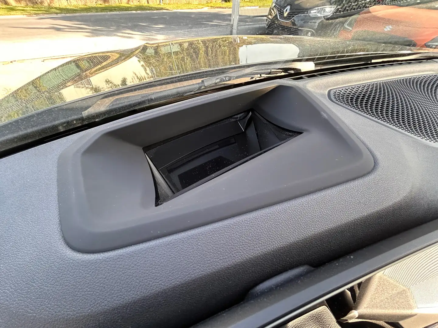 BMW 318 d Kombi Navi Laser Facelift 1 Besitz MwSt Grau - 2