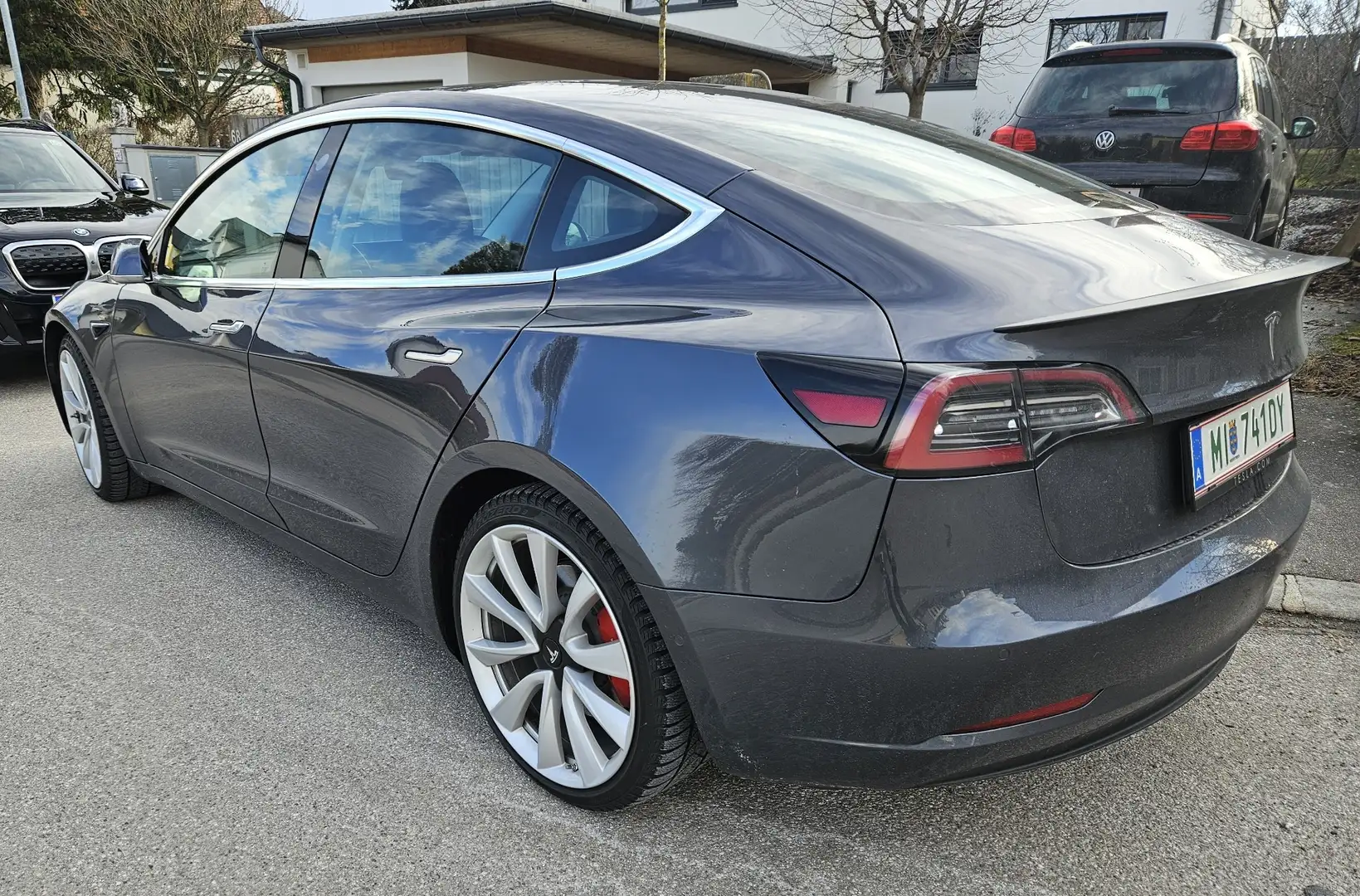 Tesla Model 3 Model 3 Performance AWD 57,5kWh Grau - 2