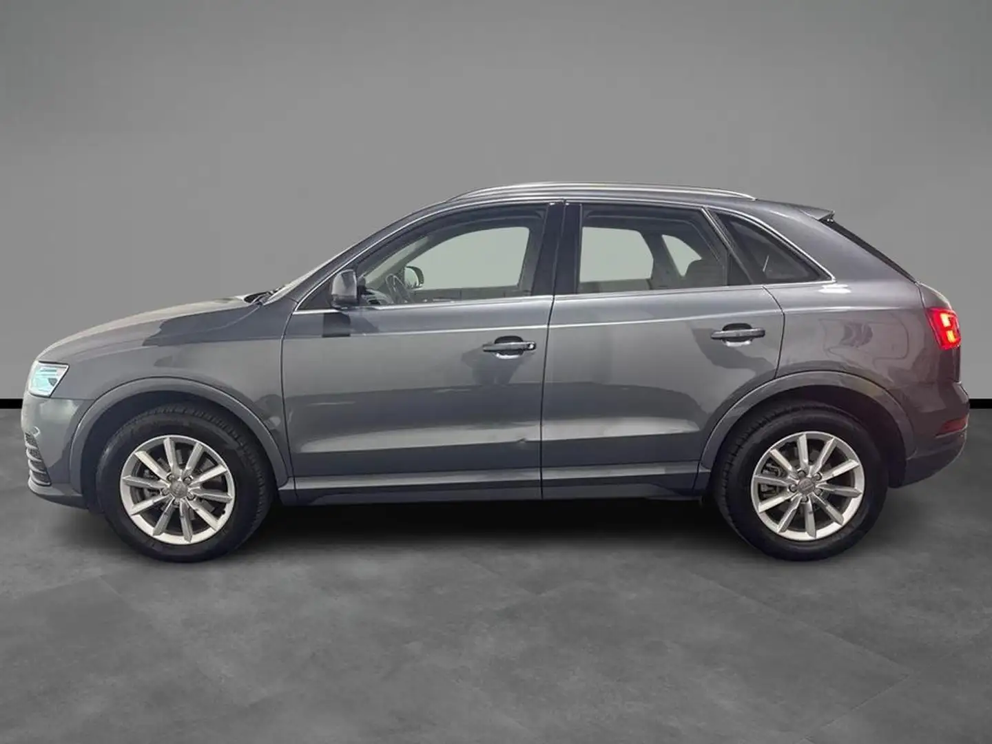 Audi Q3 2.0 tdi Business 120cv s-tronic Grigio - 2