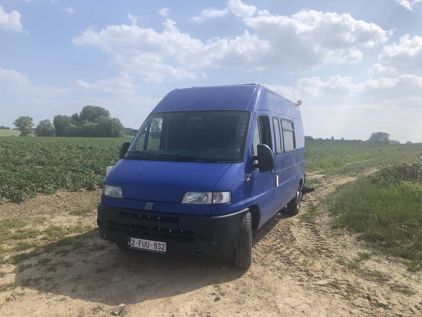 Fiat Ducato camper met 7 zitplaatsen! - 1