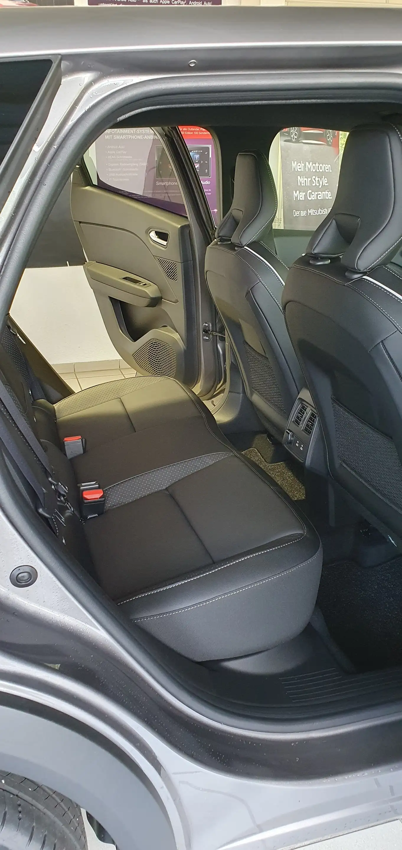 Mitsubishi Grandis Diamant Top 1.3 T AUTOMATIK/LEDER — photo 10