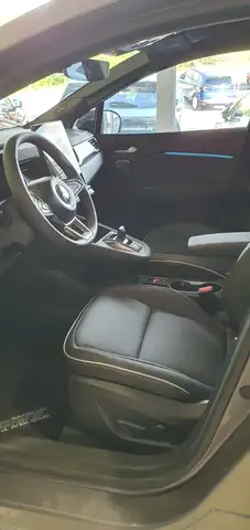 Mitsubishi Grandis view 7