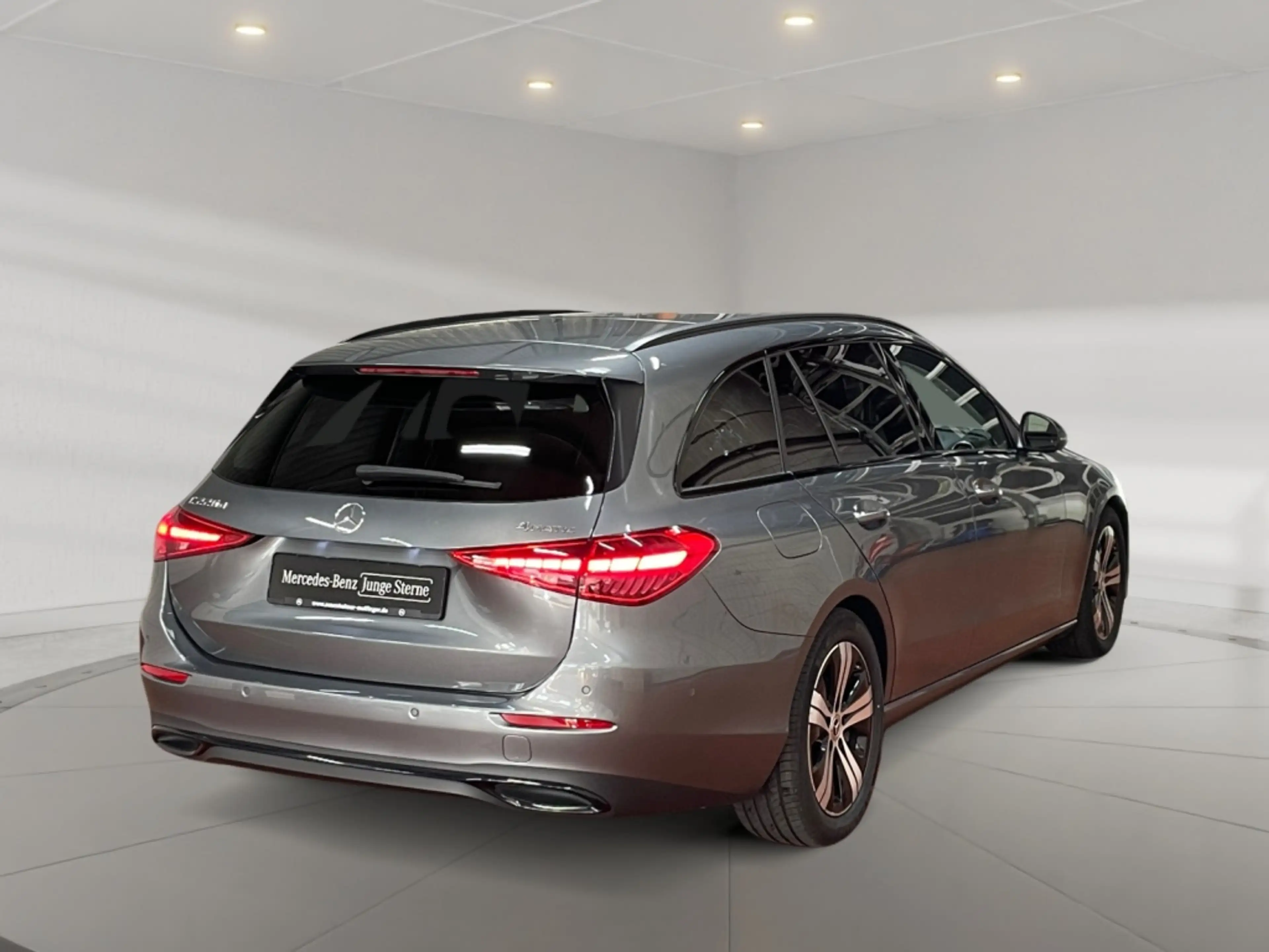 Mercedes-Benz C 220 d 4matic T Avantgarde Avantgarde+MBUX+AHK — photo 4