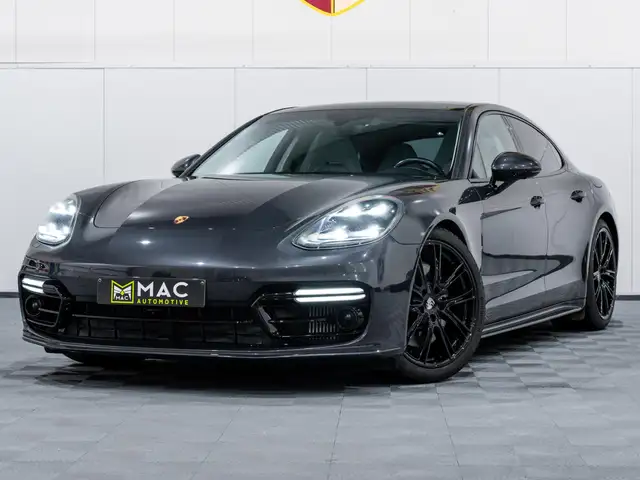 Porsche Panamera 4 E-Hybrid Achteras/Sportuitlaatsyst/Sportdesign