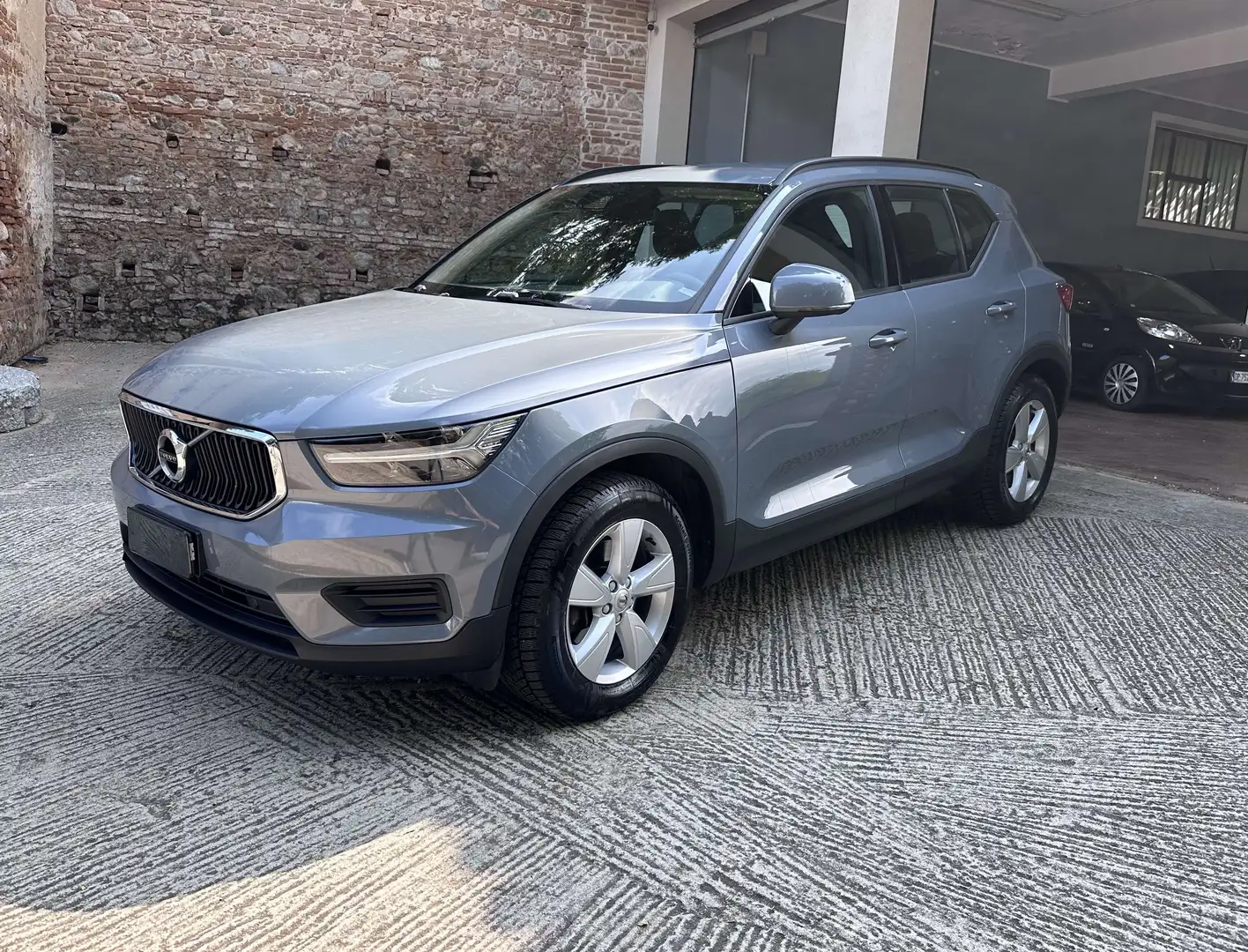 Volvo XC40 XC40 2.0 d3 Business Plus awd geartronic my20 Grigio - 1
