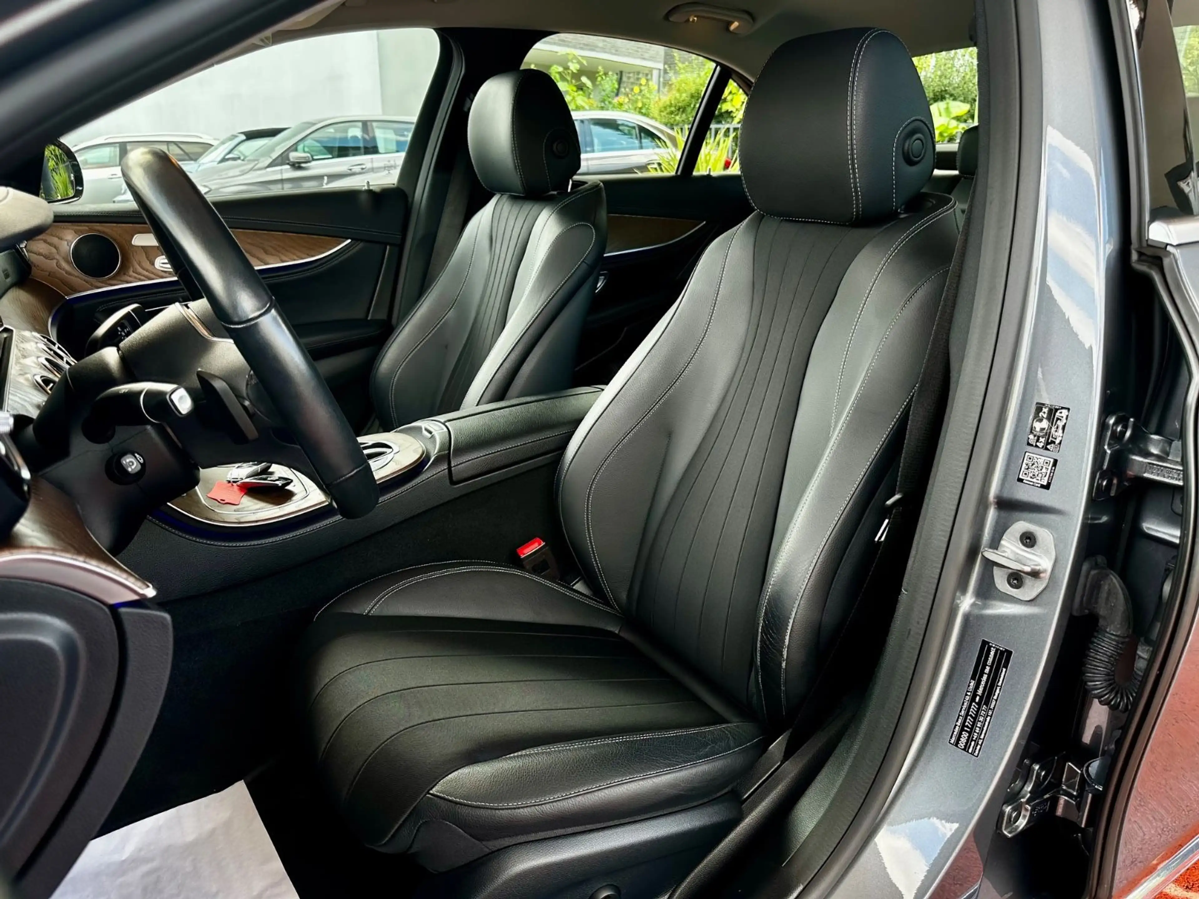 Mercedes-Benz E 200 Lim. Automatik | Exclusive | Business | — photo 13
