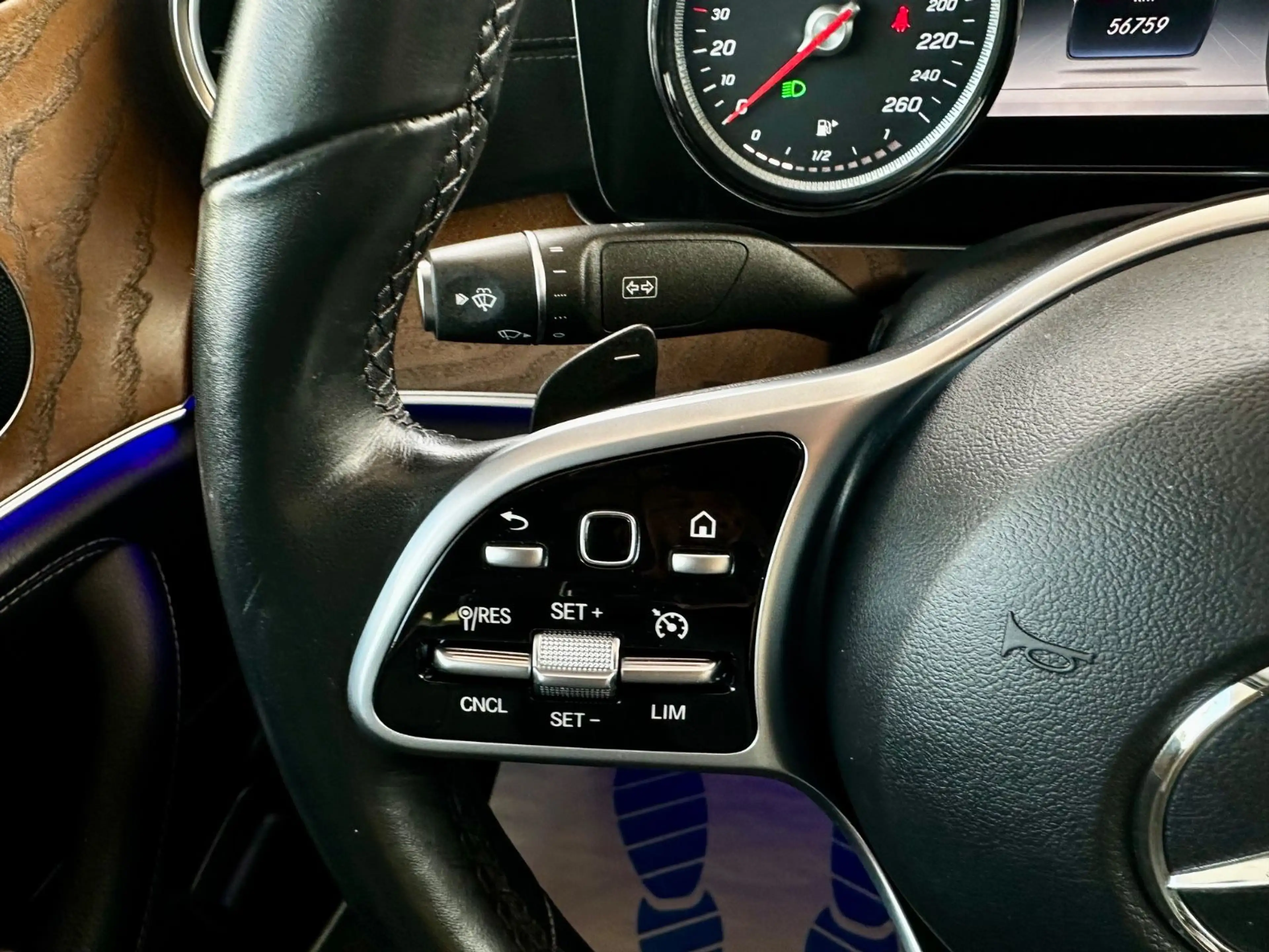 Mercedes-Benz E 200 Lim. Automatik | Exclusive | Business | — photo 18