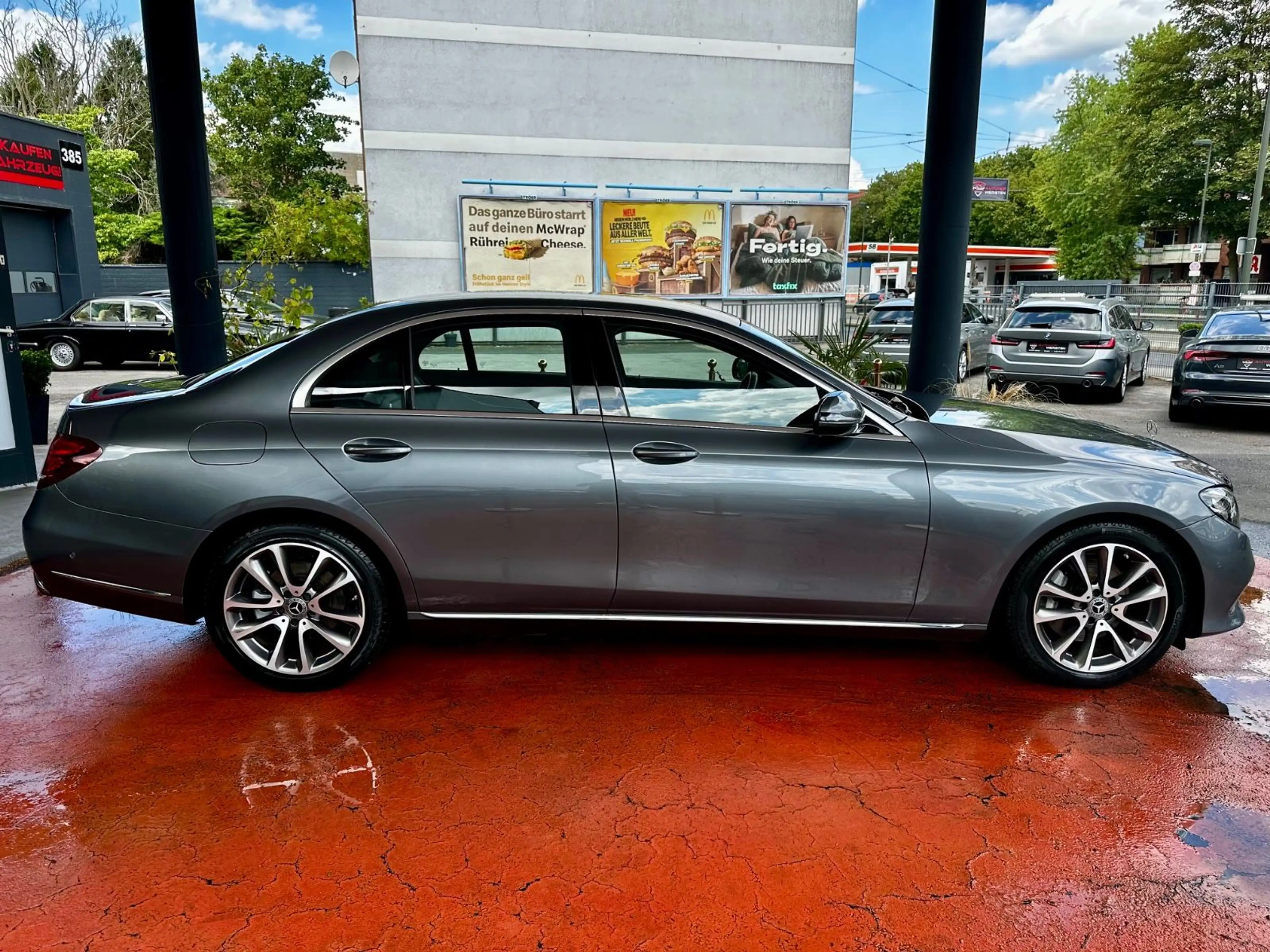 Mercedes-Benz E 200 Lim. Automatik | Exclusive | Business | — photo 2