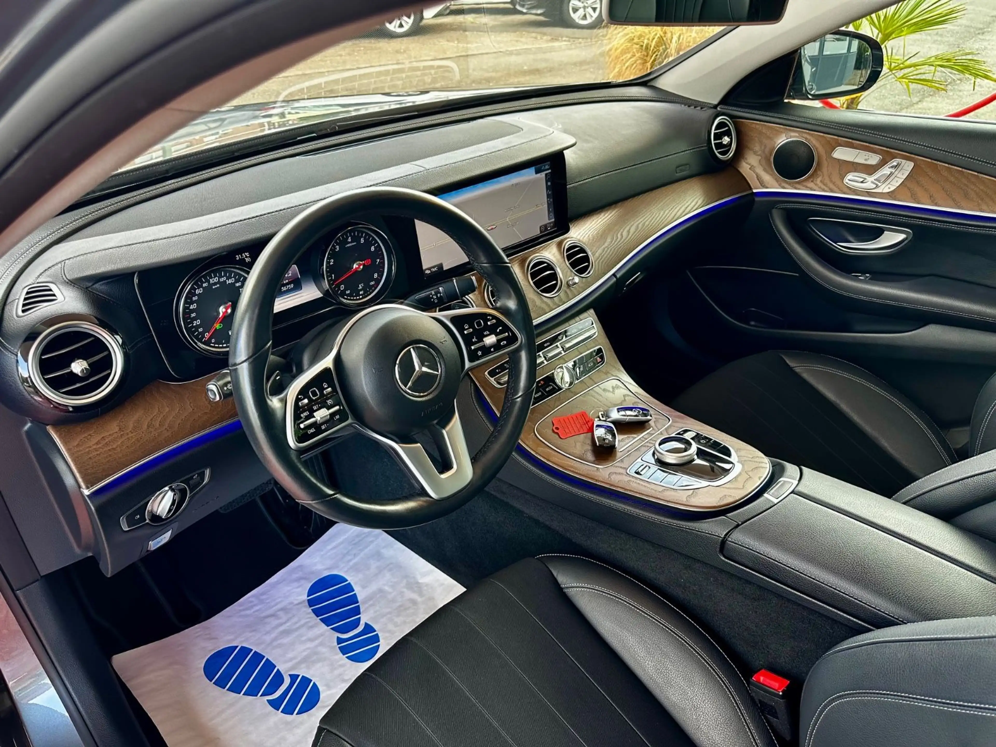 Mercedes-Benz E 200 Lim. Automatik | Exclusive | Business | — photo 12