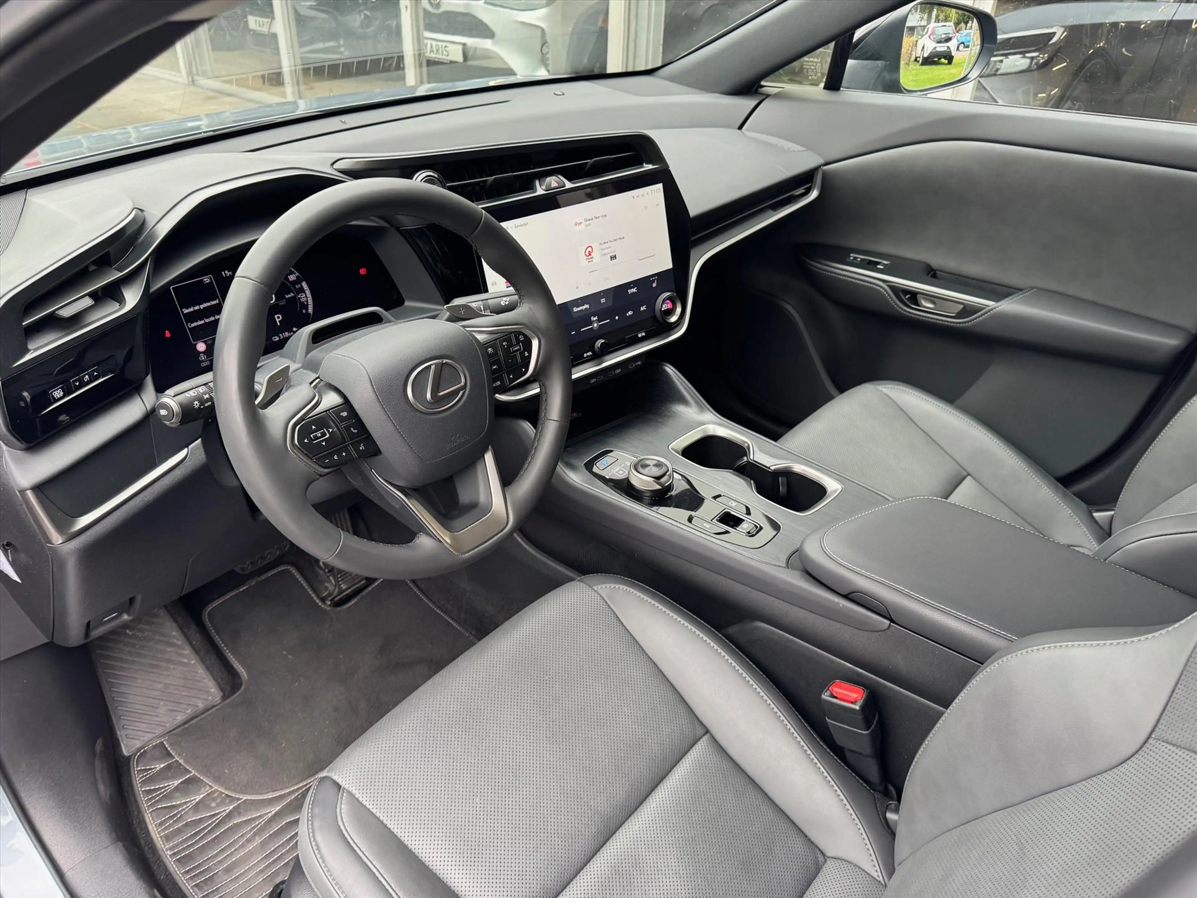 Lexus RZ 450e 313PK AWD Executive Line | Eerste eigenaar, L — photo 13