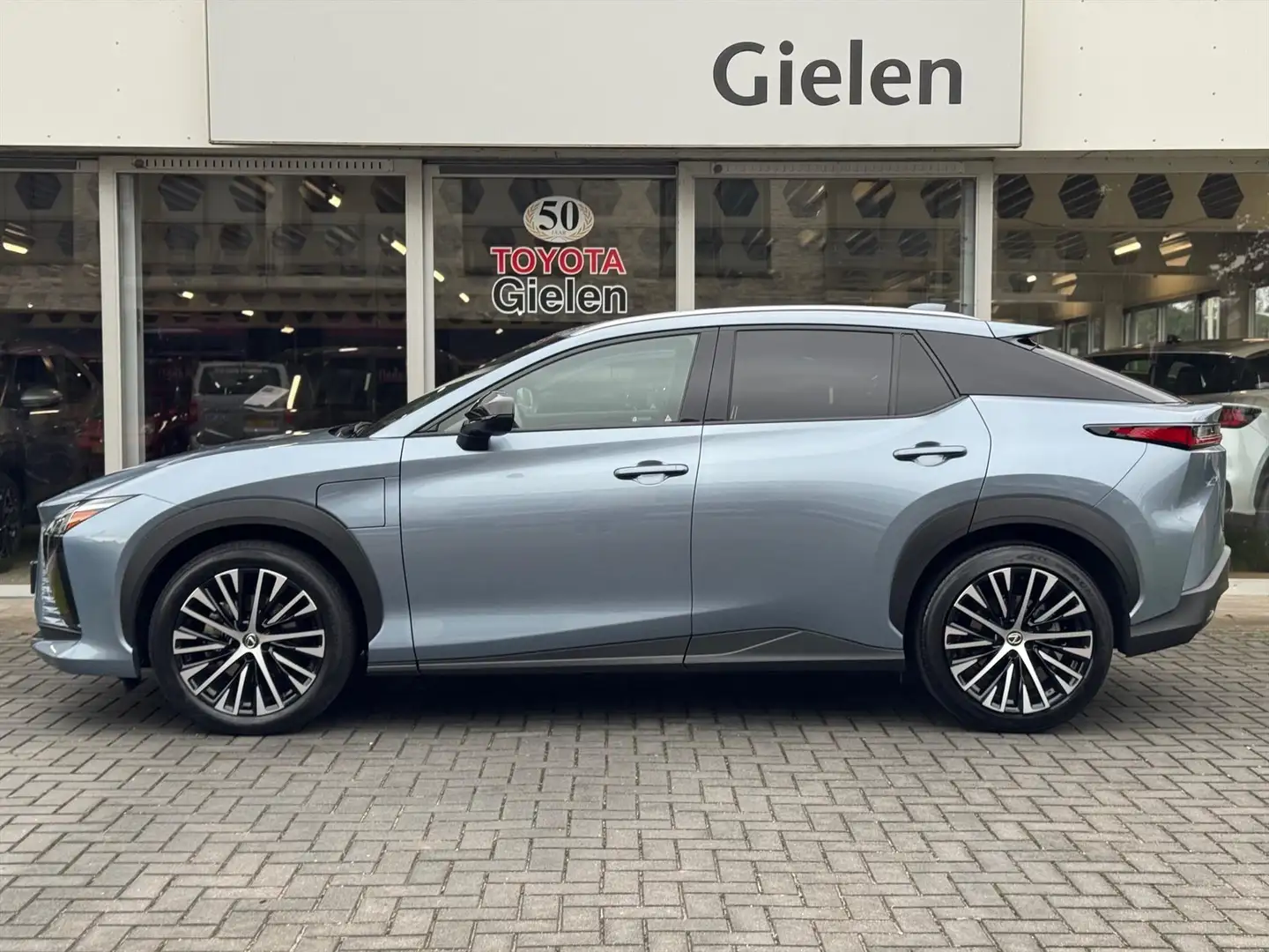 Lexus RZ 450e 313PK AWD Executive Line | Eerste eigenaar, L Bleu - 2