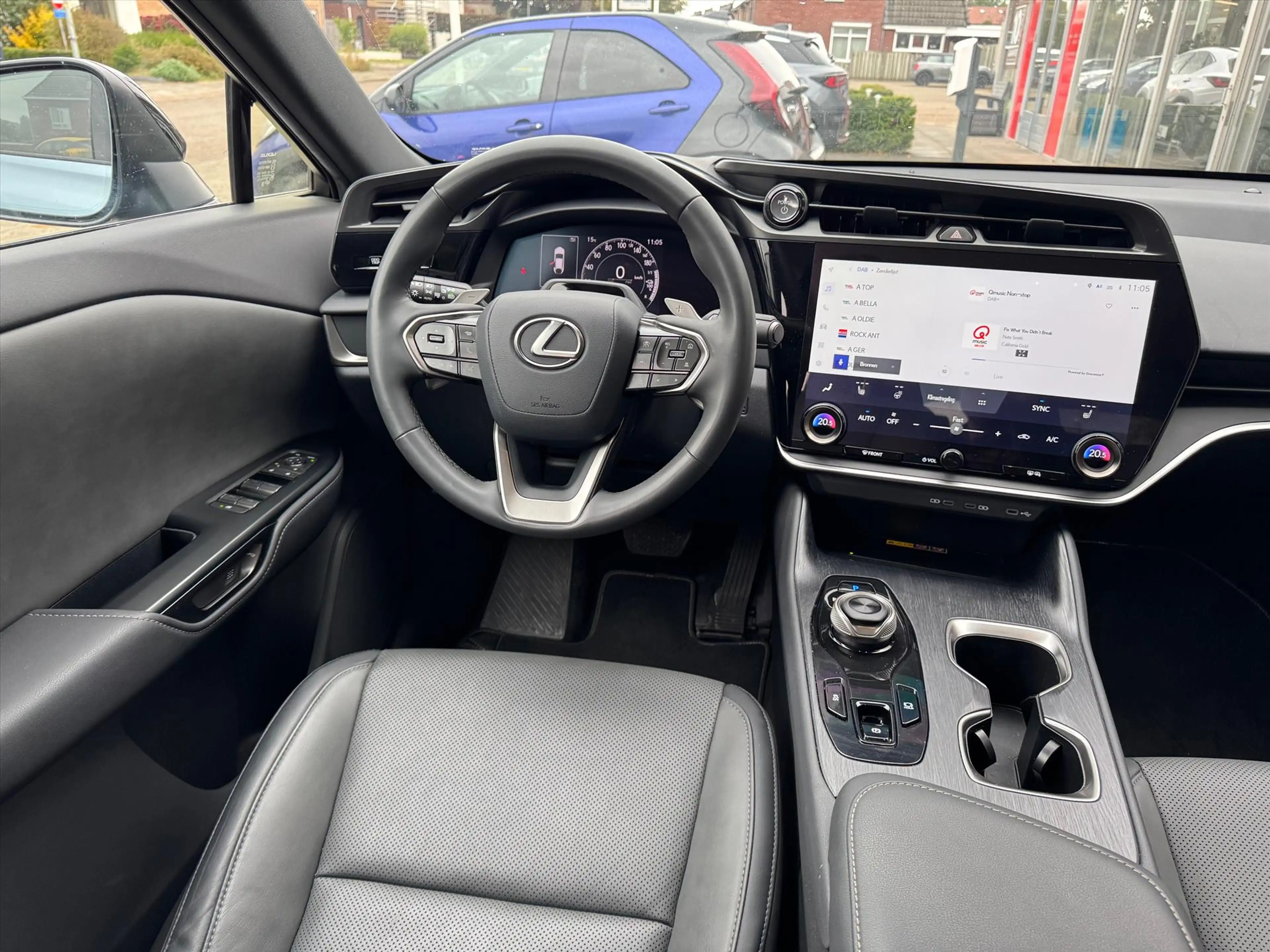 Lexus RZ 450e 313PK AWD Executive Line | Eerste eigenaar, L — photo 11