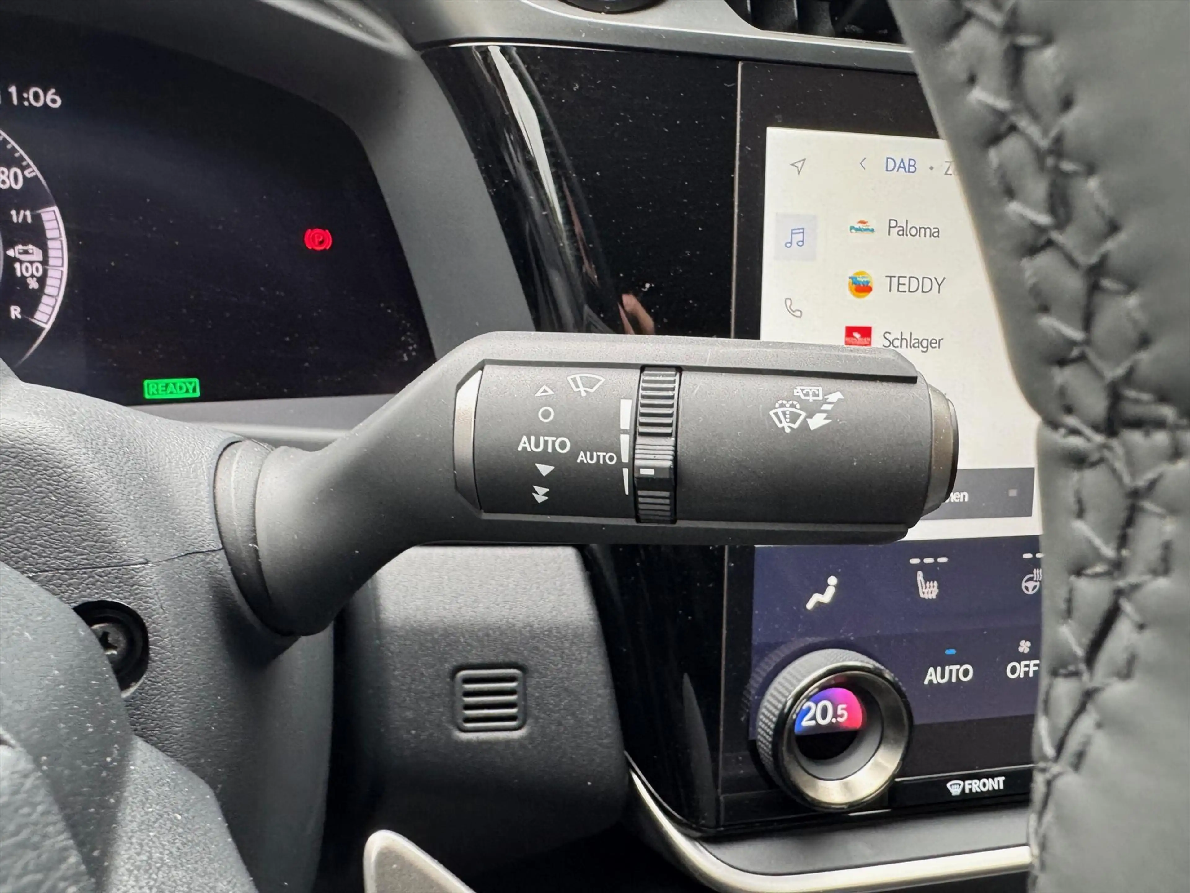 Lexus RZ 450e 313PK AWD Executive Line | Eerste eigenaar, L — photo 22