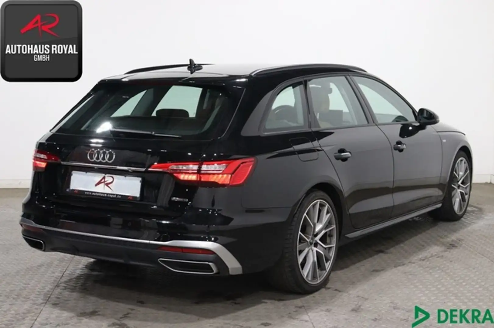 Audi A4 Avant 40 TDI qu S LINE VIRTUAL,HUD,1.HAND,19Z crna - 2