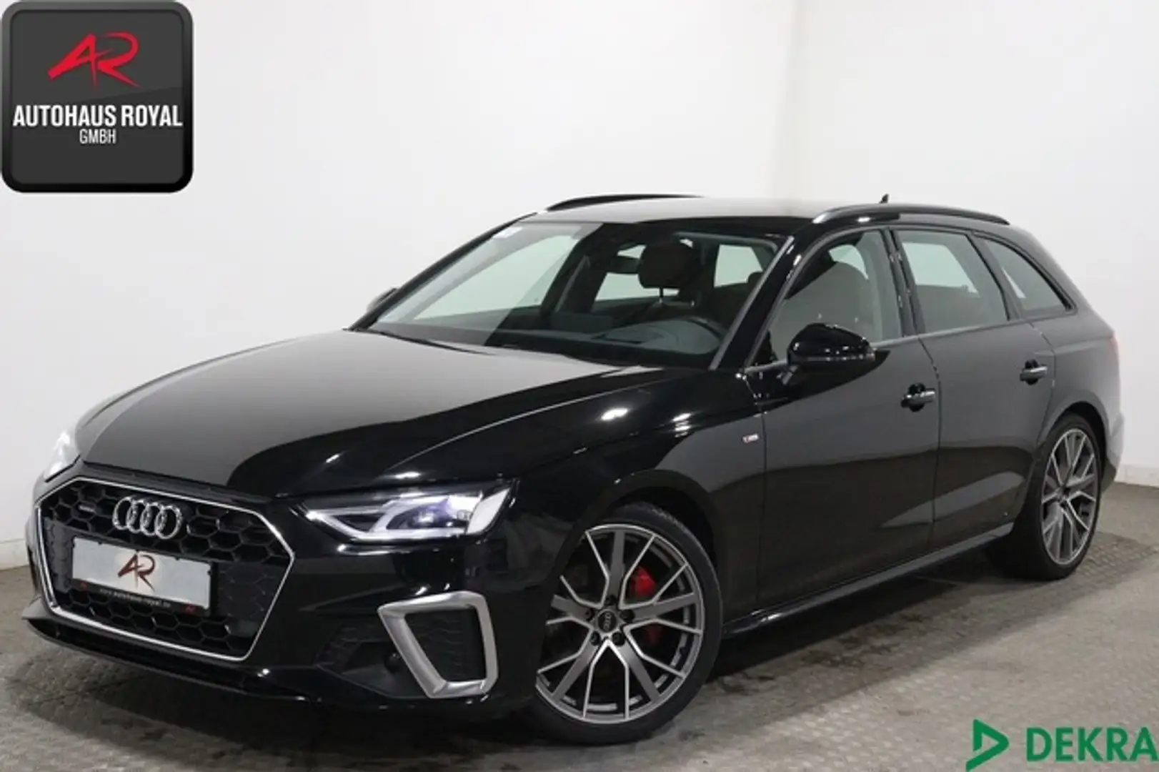 Audi A4 Avant 40 TDI qu S LINE VIRTUAL,HUD,1.HAND,19Z Černá - 1
