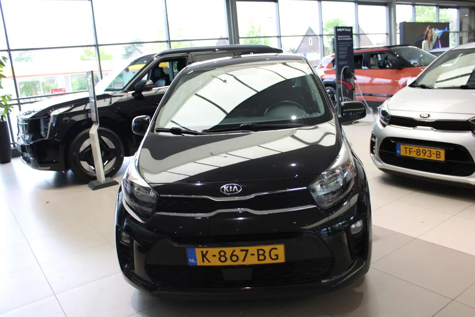 Kia Picanto 1.0 DPi DynamicLine |AUTOMAAT| Negro - 2
