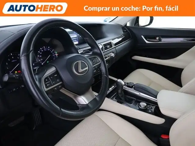 Lexus GS view 12
