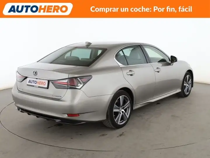 Lexus GS300 2018, foto 6