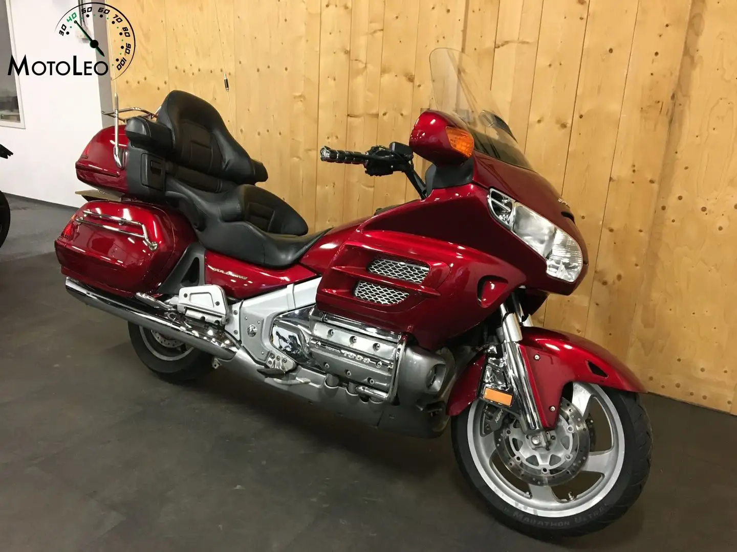 Honda GL 1800 GOLDWING Roşu - 2