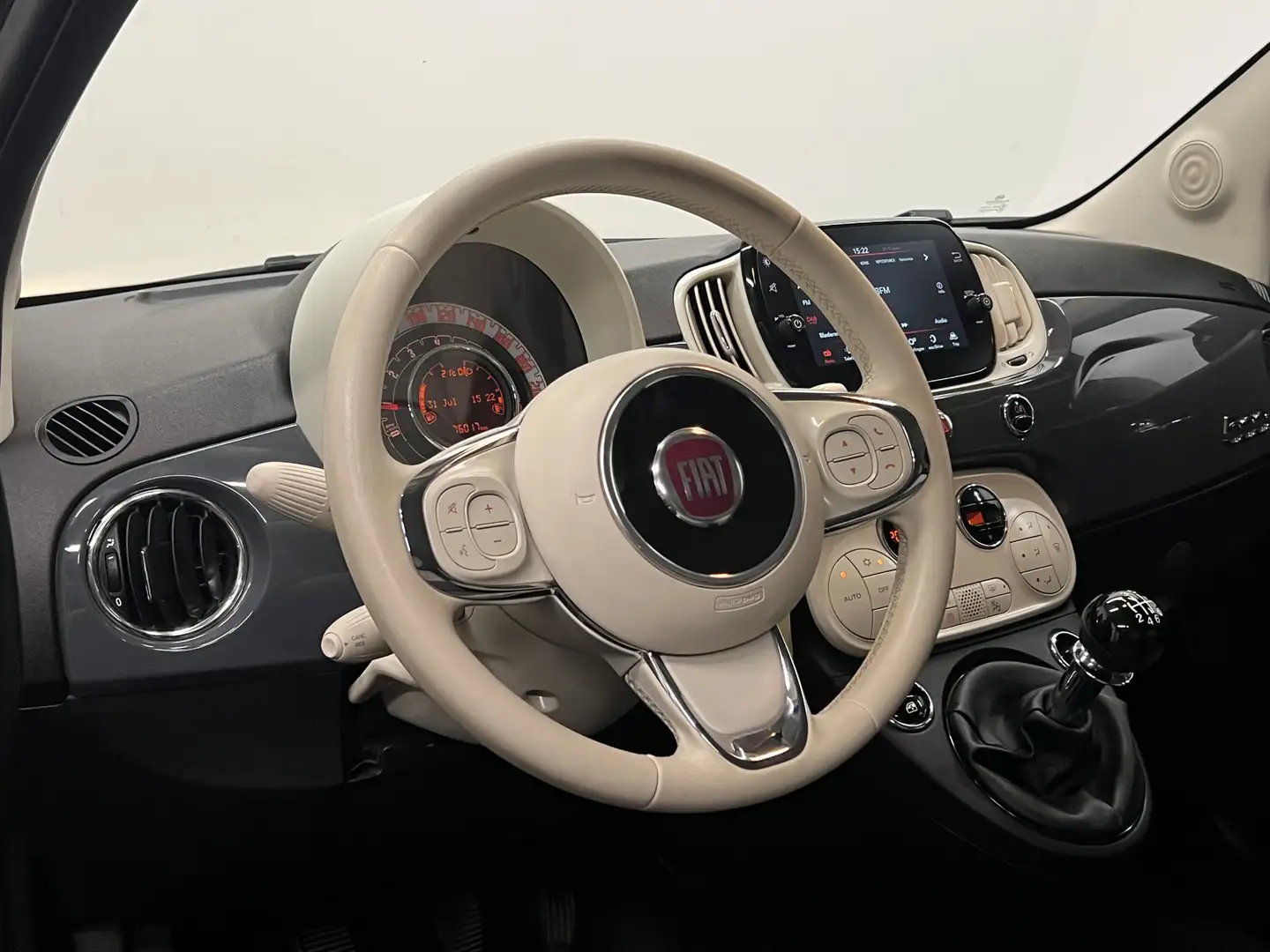 Fiat 500 1.0 Hybrid Lounge | NAVI | PARKEERSENSOREN | CARPL Grau - 2