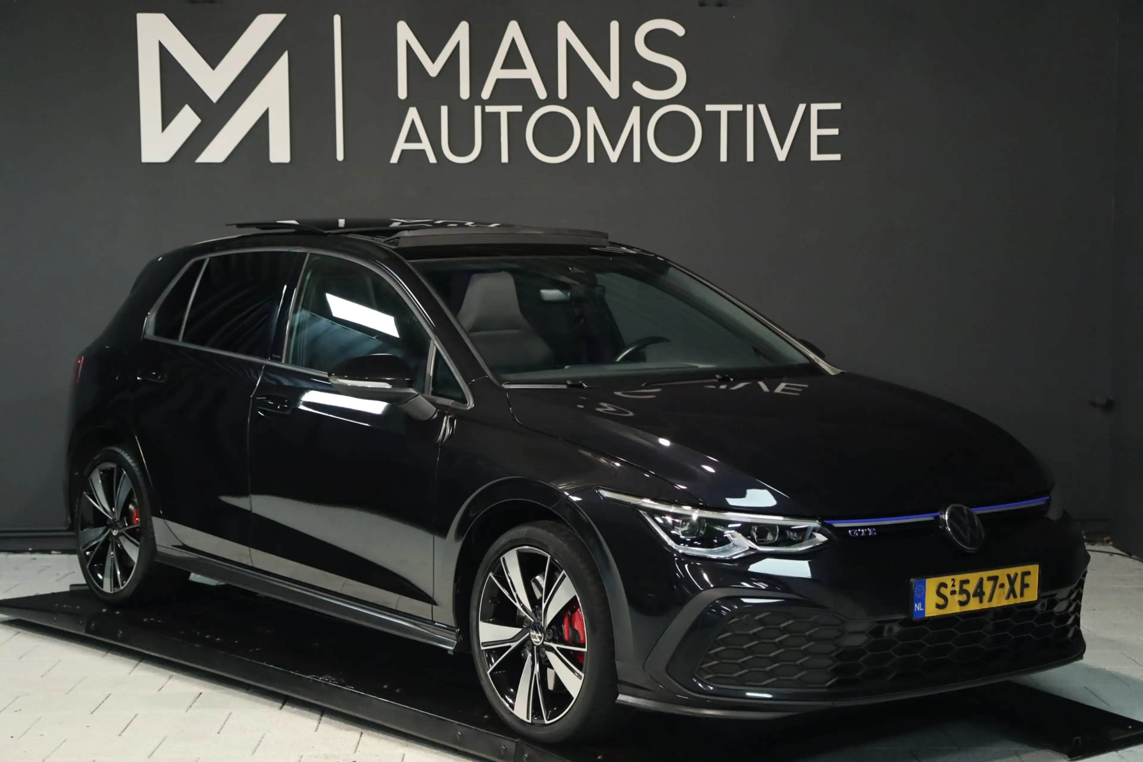 Volkswagen Golf GTE 1.4 eHybrid / PANO / CAMERA / CARPLAY / SFEERVERLI — photo 31