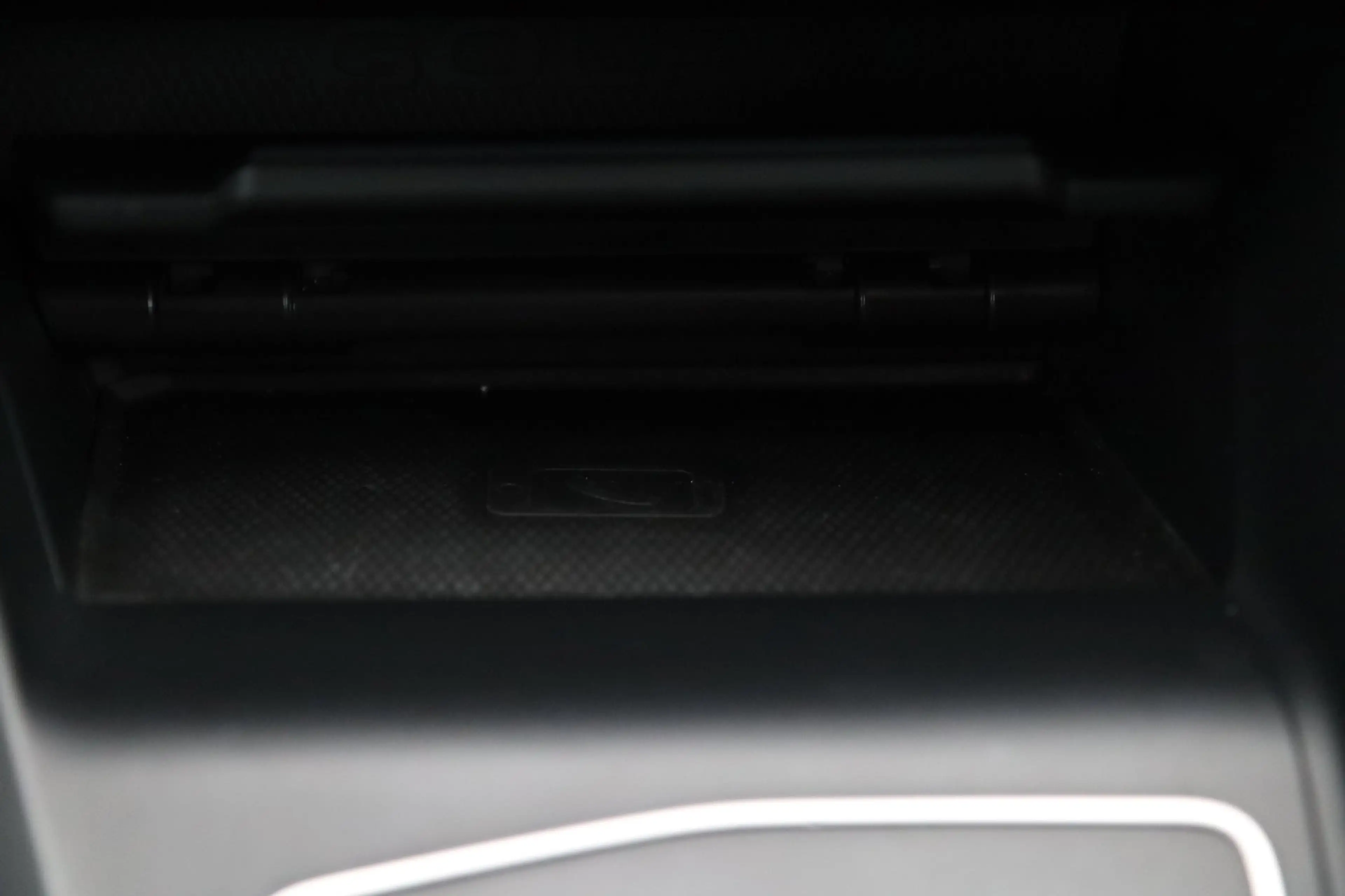 Volkswagen Golf GTE 1.4 eHybrid / PANO / CAMERA / CARPLAY / SFEERVERLI — photo 23