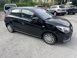 Mitsubishi Space Star Select