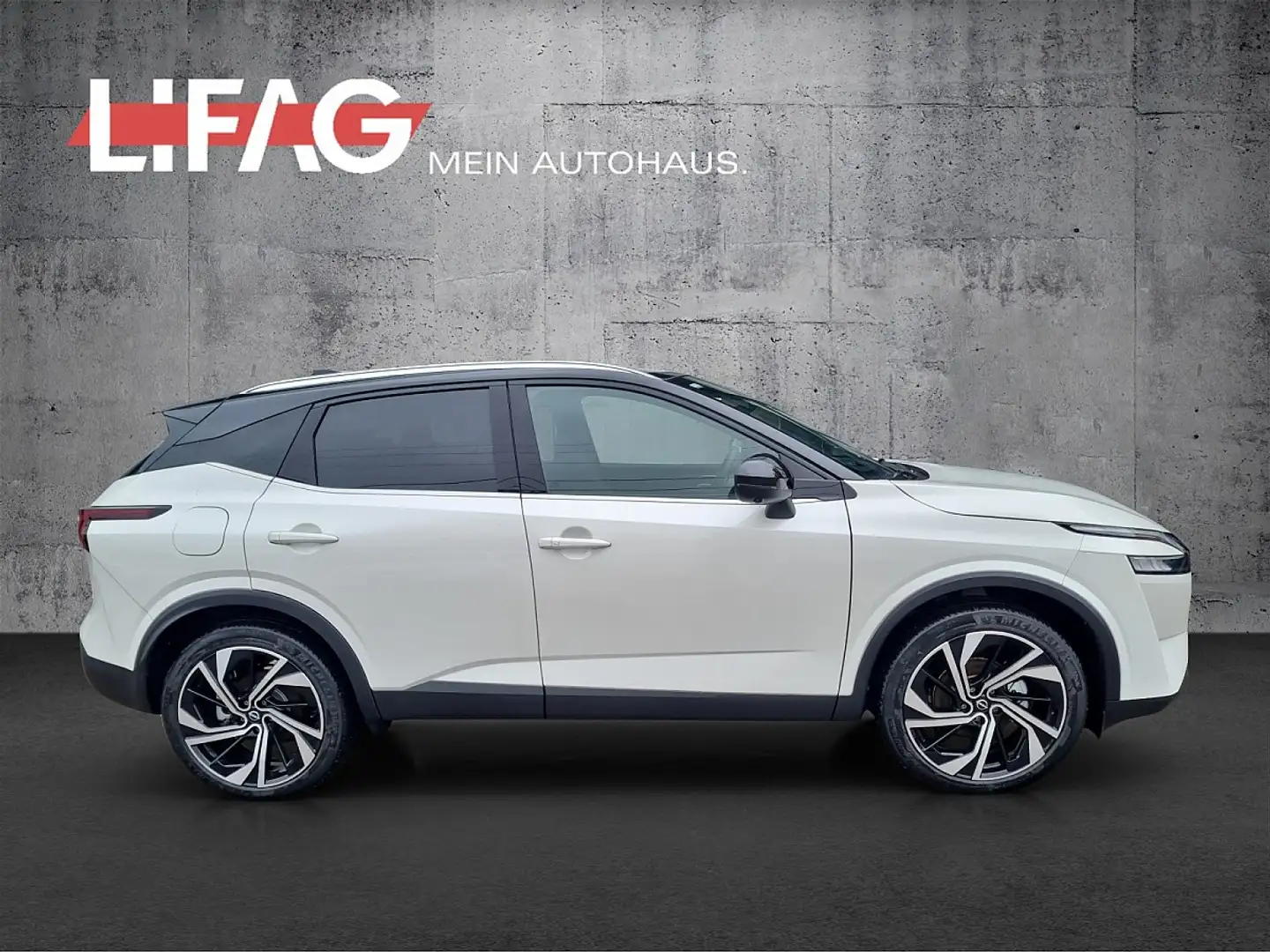 Nissan Qashqai 1,3 MHEV Tekna+ *ab € 29.990,-* Weiß - 2