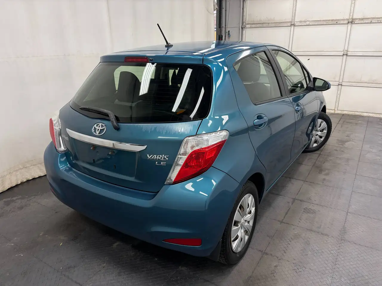 Toyota Yaris photo Toyota Yaris