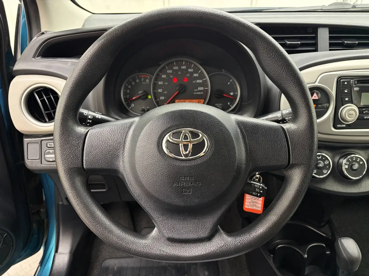 Toyota Yaris photo Toyota Yaris