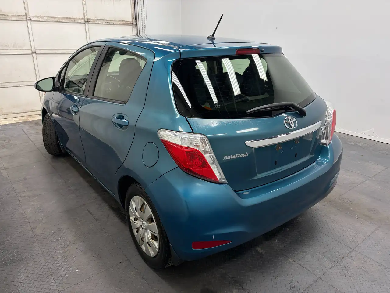 Toyota Yaris photo Toyota Yaris