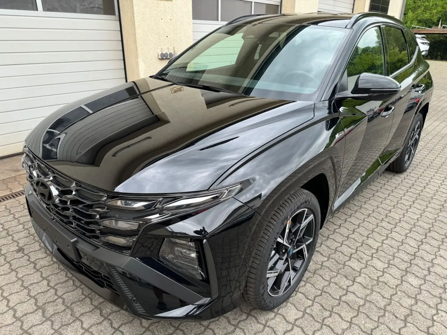 Hyundai TUCSON 1.6 T-GDI 48V N Line DCT Schwarz - 1